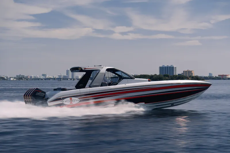 2025 Cigarette 41 Nighthawk