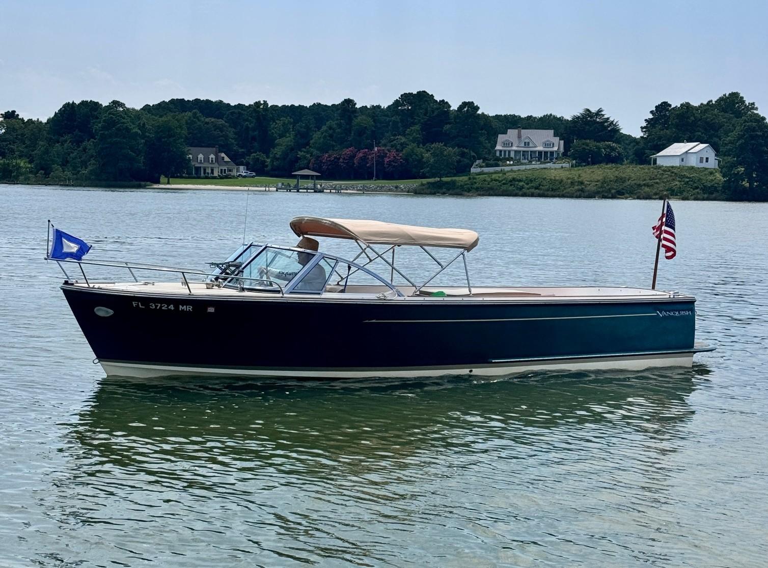 2004 Vanquish 24 Runabout yacht for sale in 