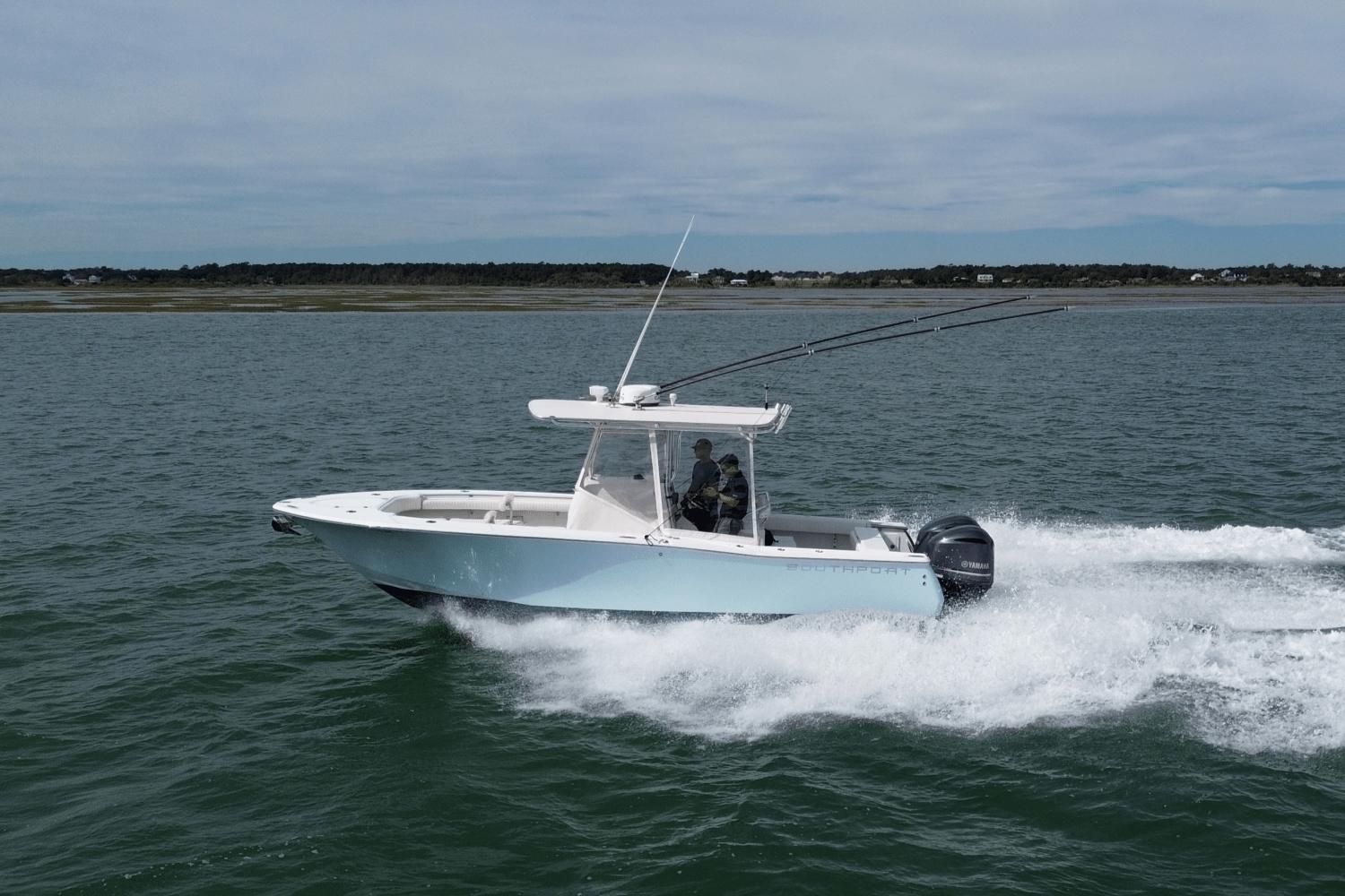 2005 Southport 26 Center Console yacht for sale in 
