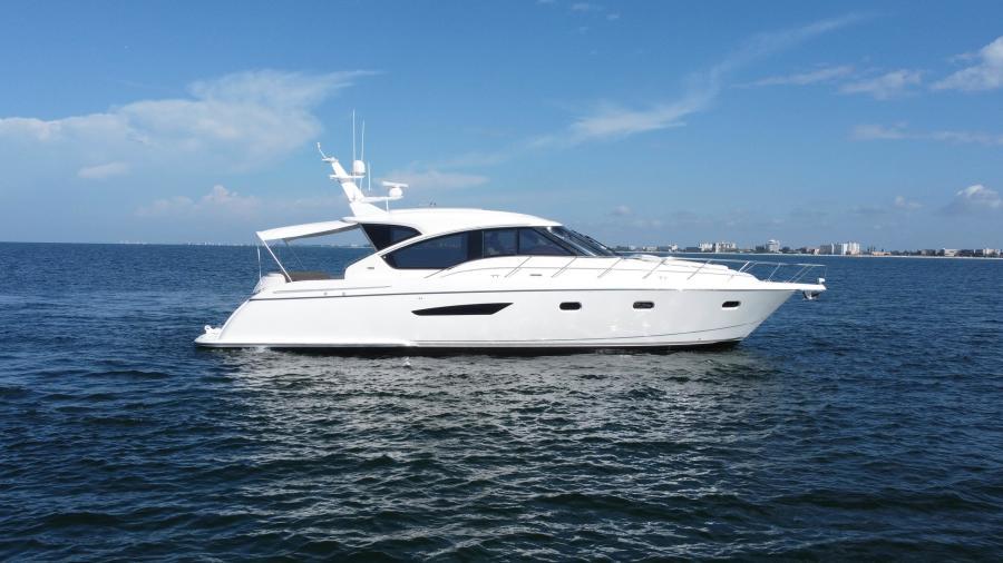 2008 Tiara Yachts 5800 Sovran
