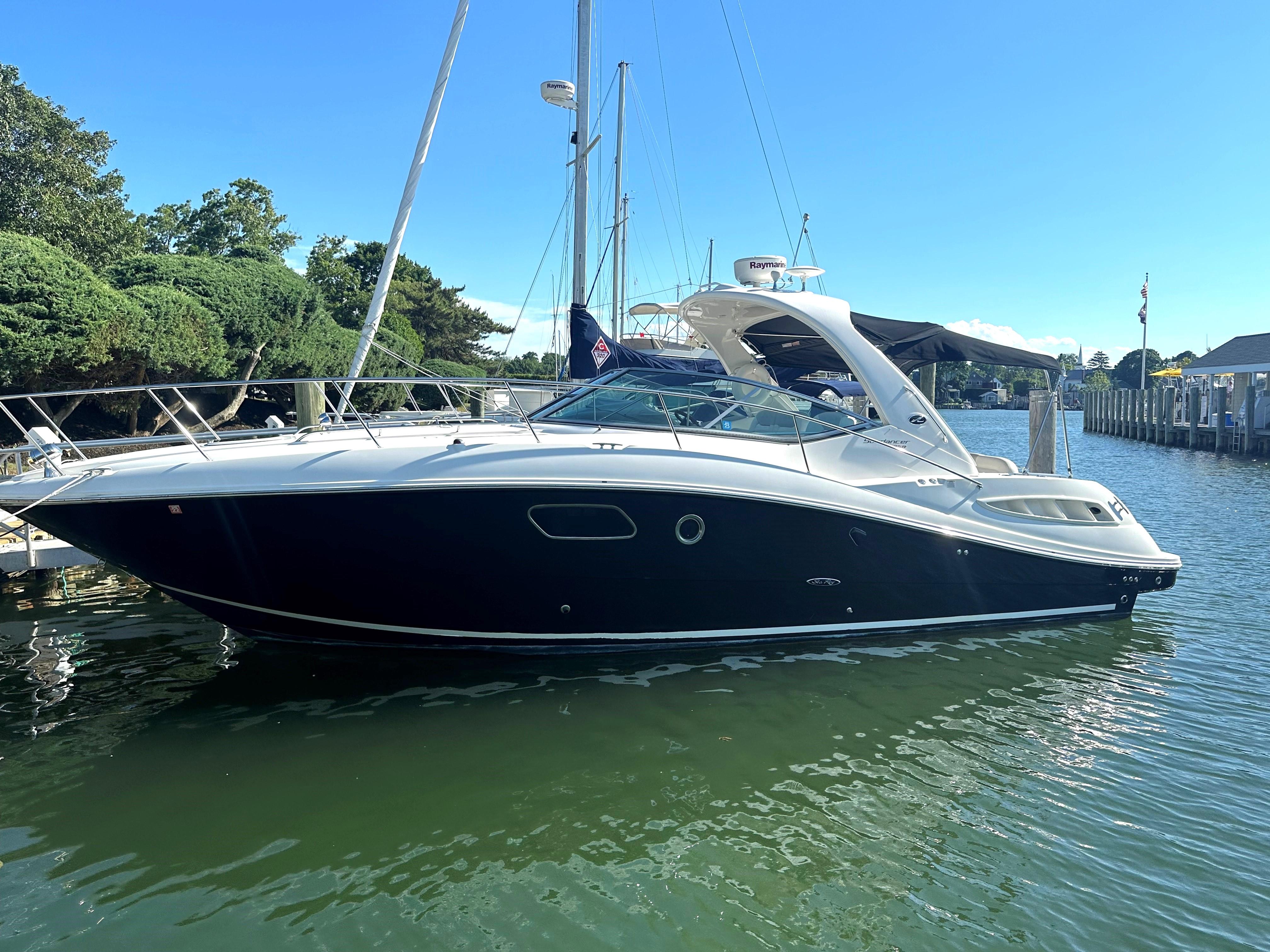 2010 Sea Ray 350 Sundancer yacht for sale in 