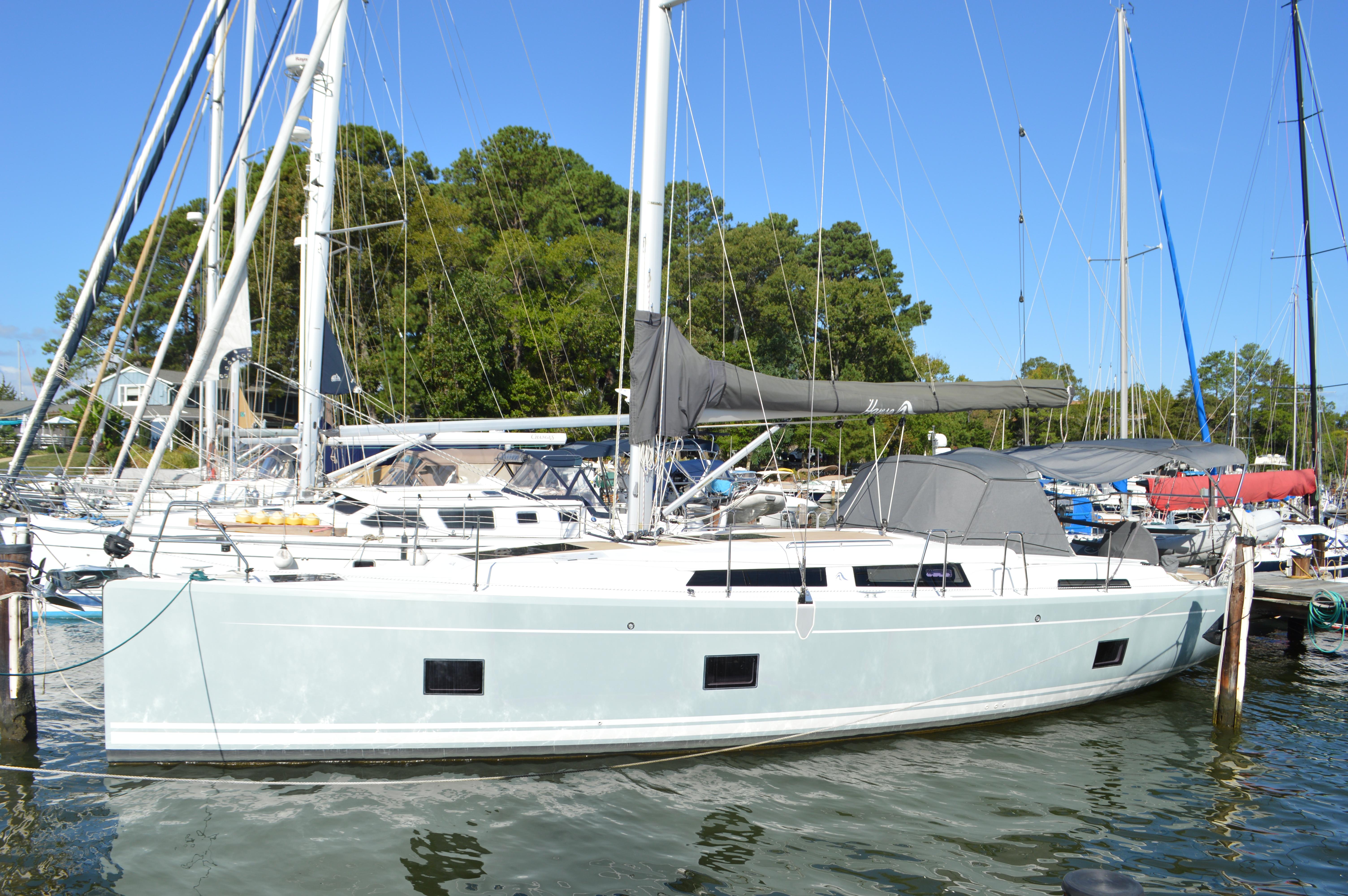 2019 Hanse 418 yacht for sale in 