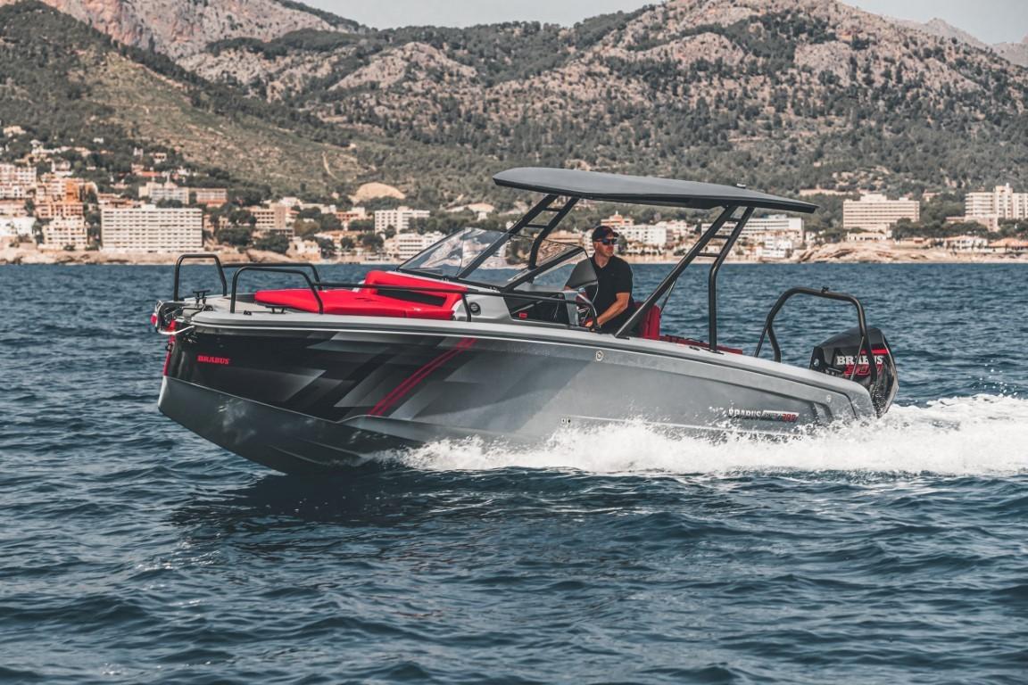 2018 Jupiter 38 Cuddy
