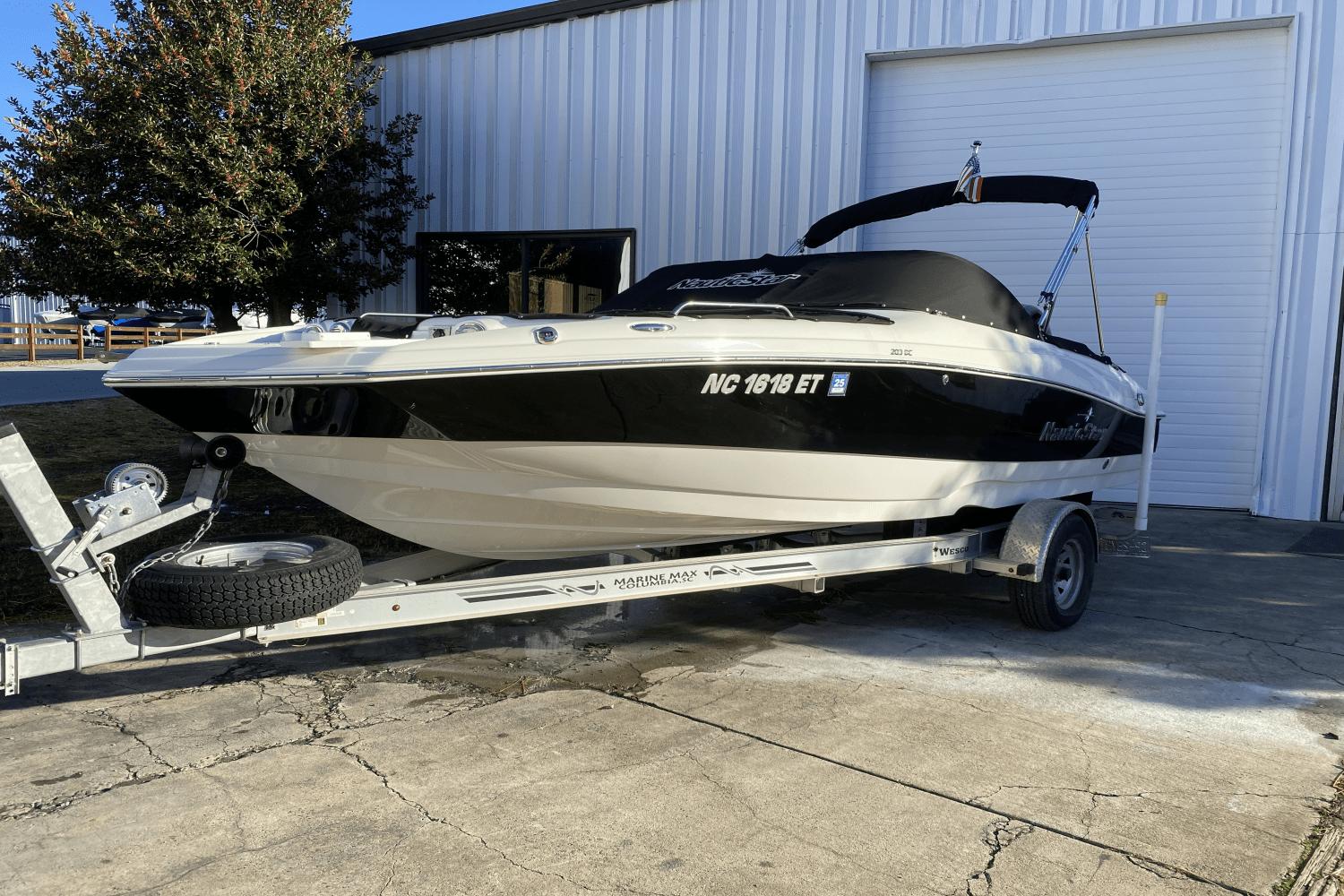 2025 Sea Ray SLX 280