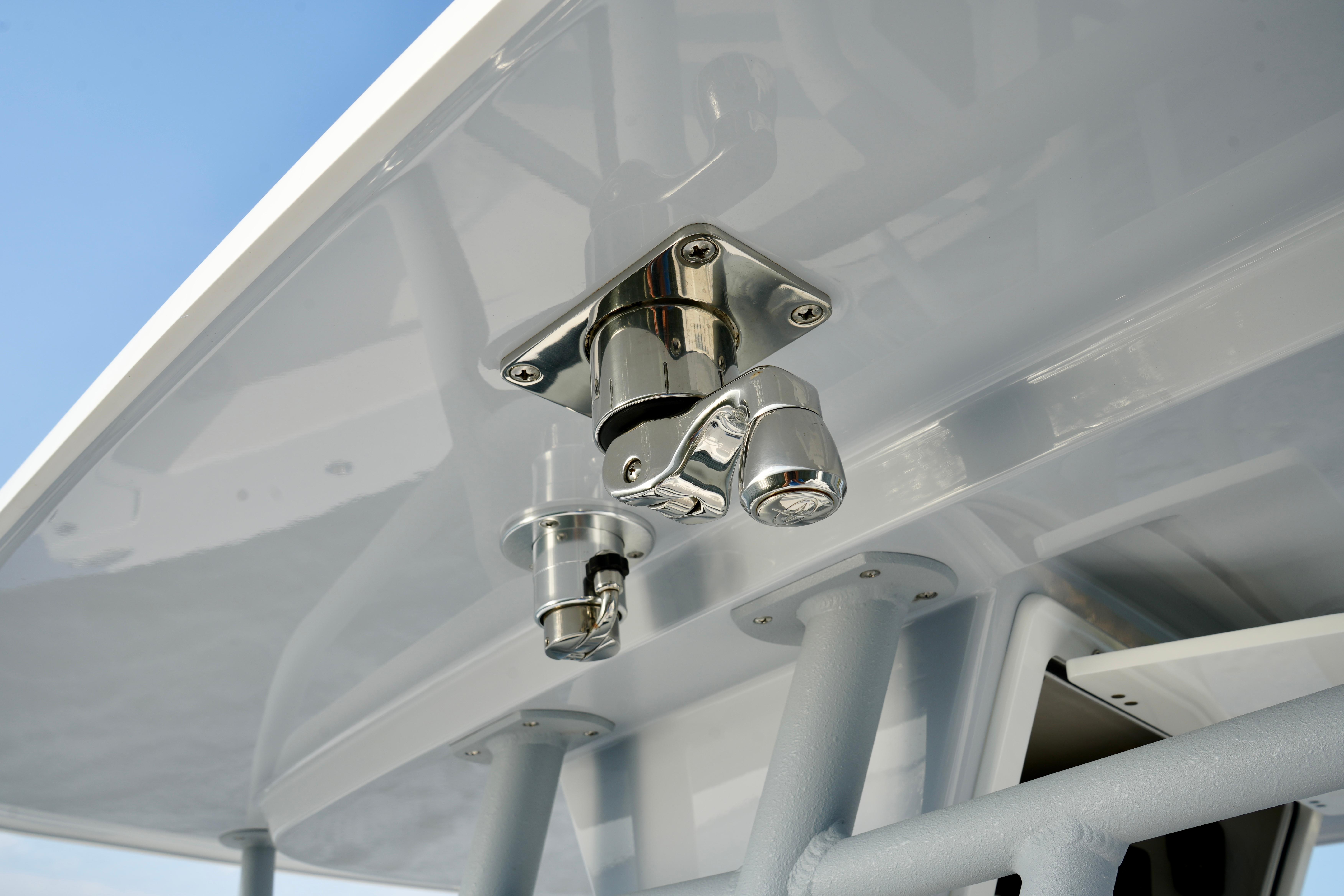 2024 REEF RUNNER 230 OPEN yacht for sale in 