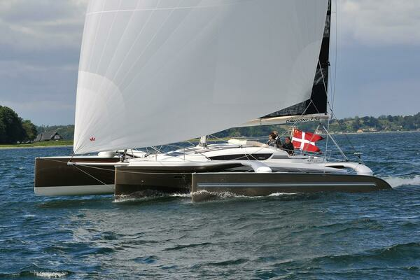 2025 Dragonfly 32' (9.75 m) 32