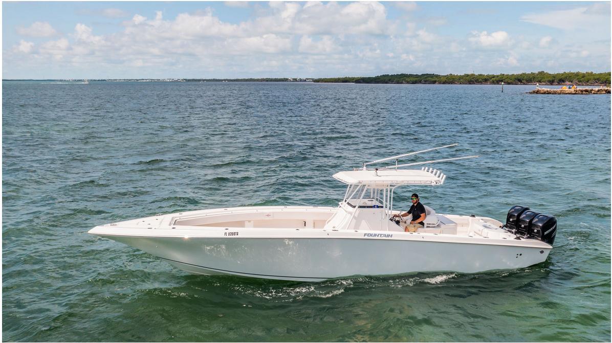 2007 Fountain 38 Center Console