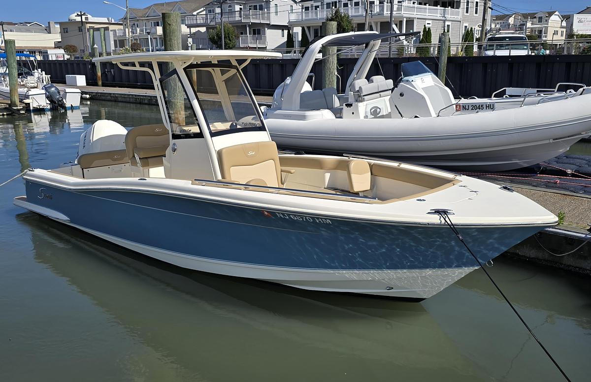 2019 Scout 235 XSF