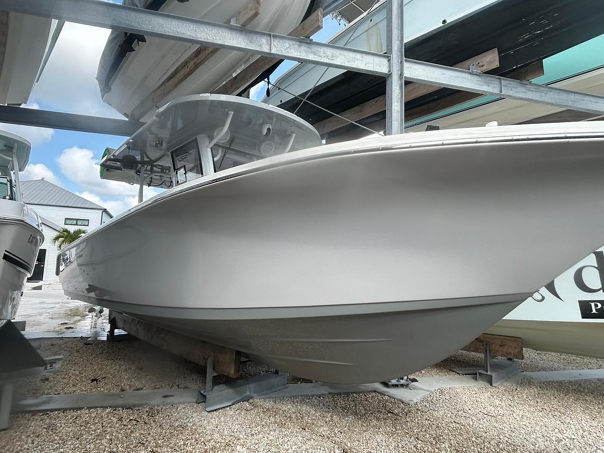 2024 Sea Pro 320 DLX Center Console