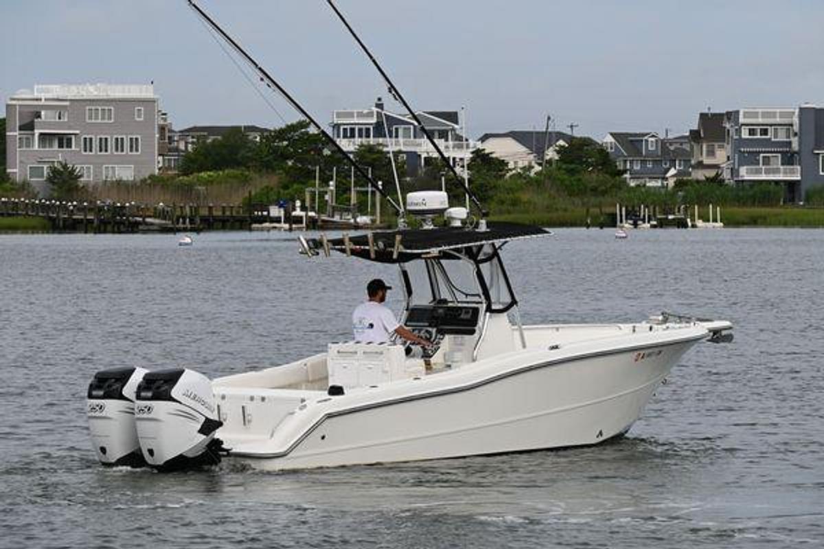 2002 Triton 2895 CC