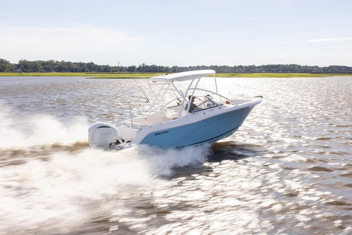 2019 Sea Fox 228 Traveler