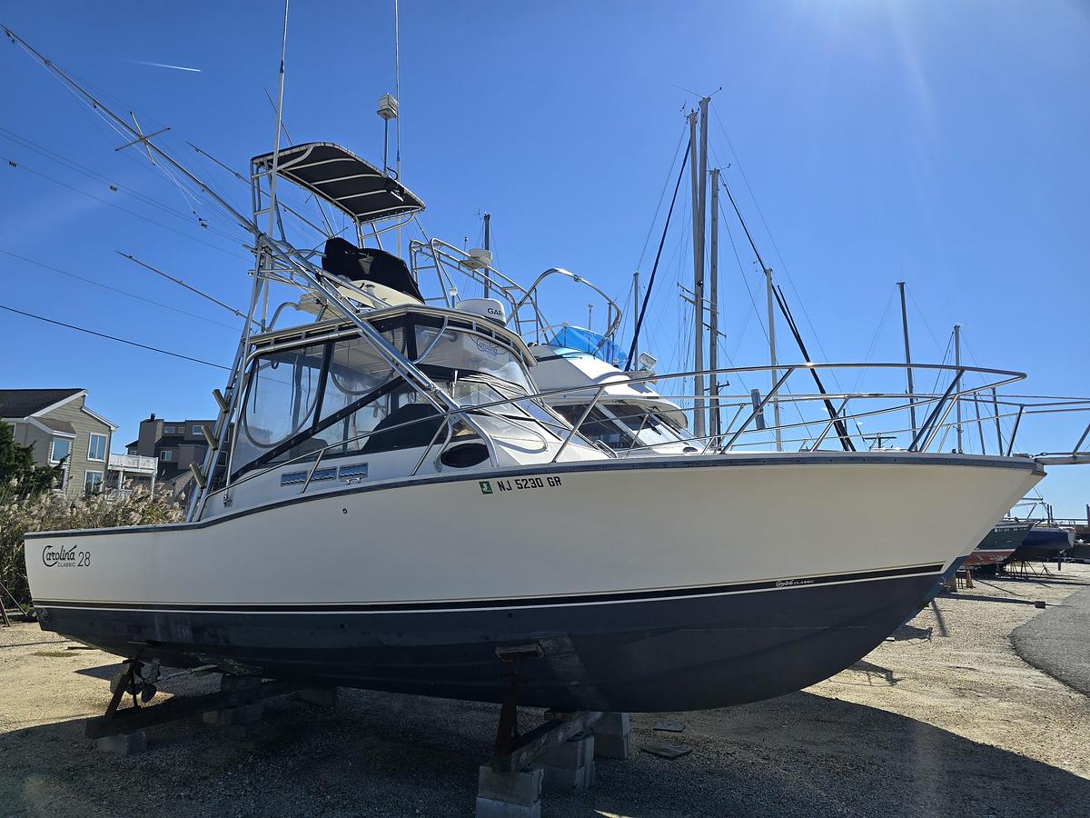 2002 Carolina Classic 28 Express