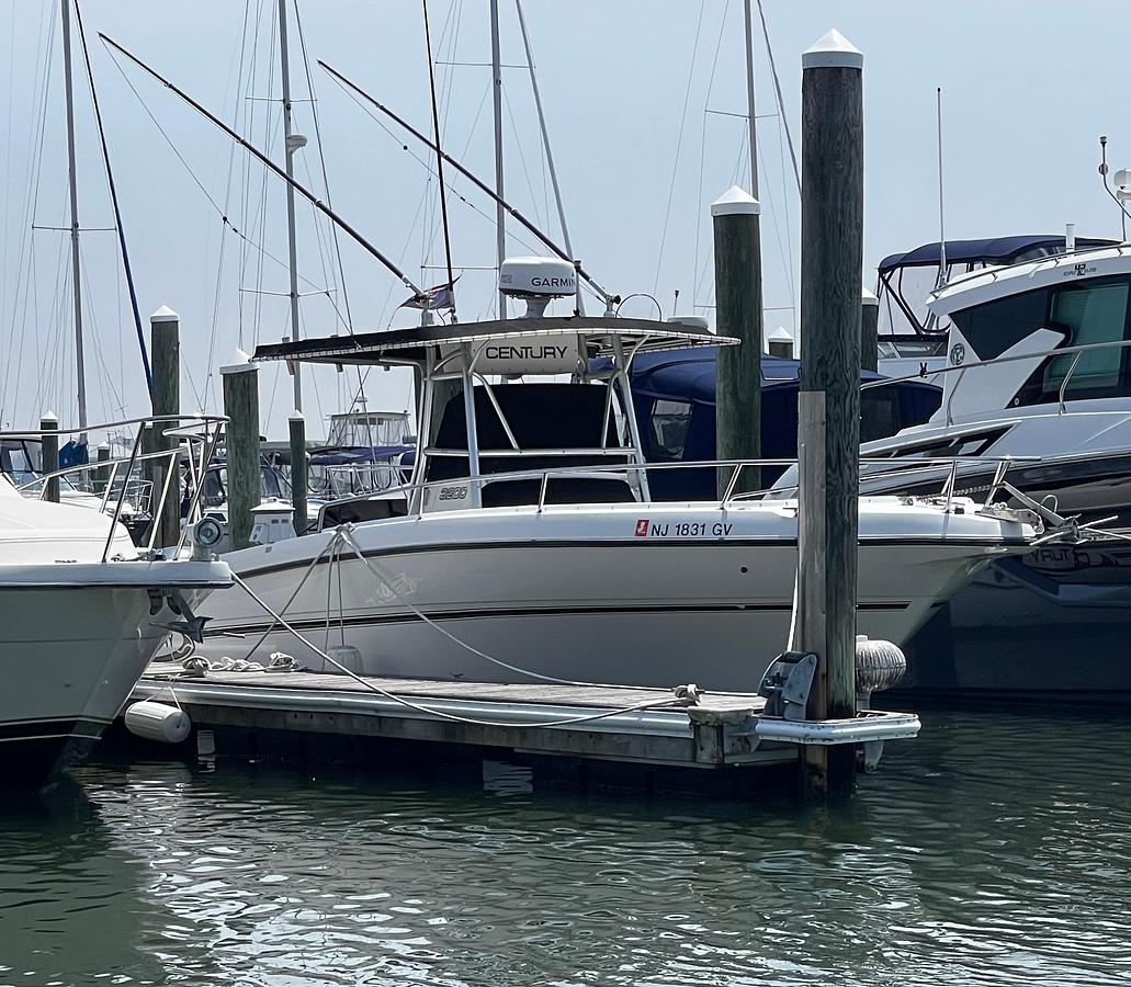2004 Century 3200 Center Console