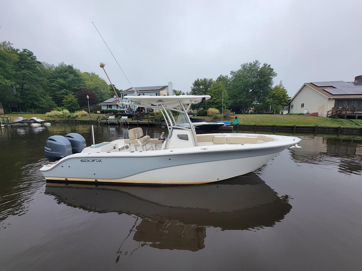 2016 Sea Fox 266 Commander