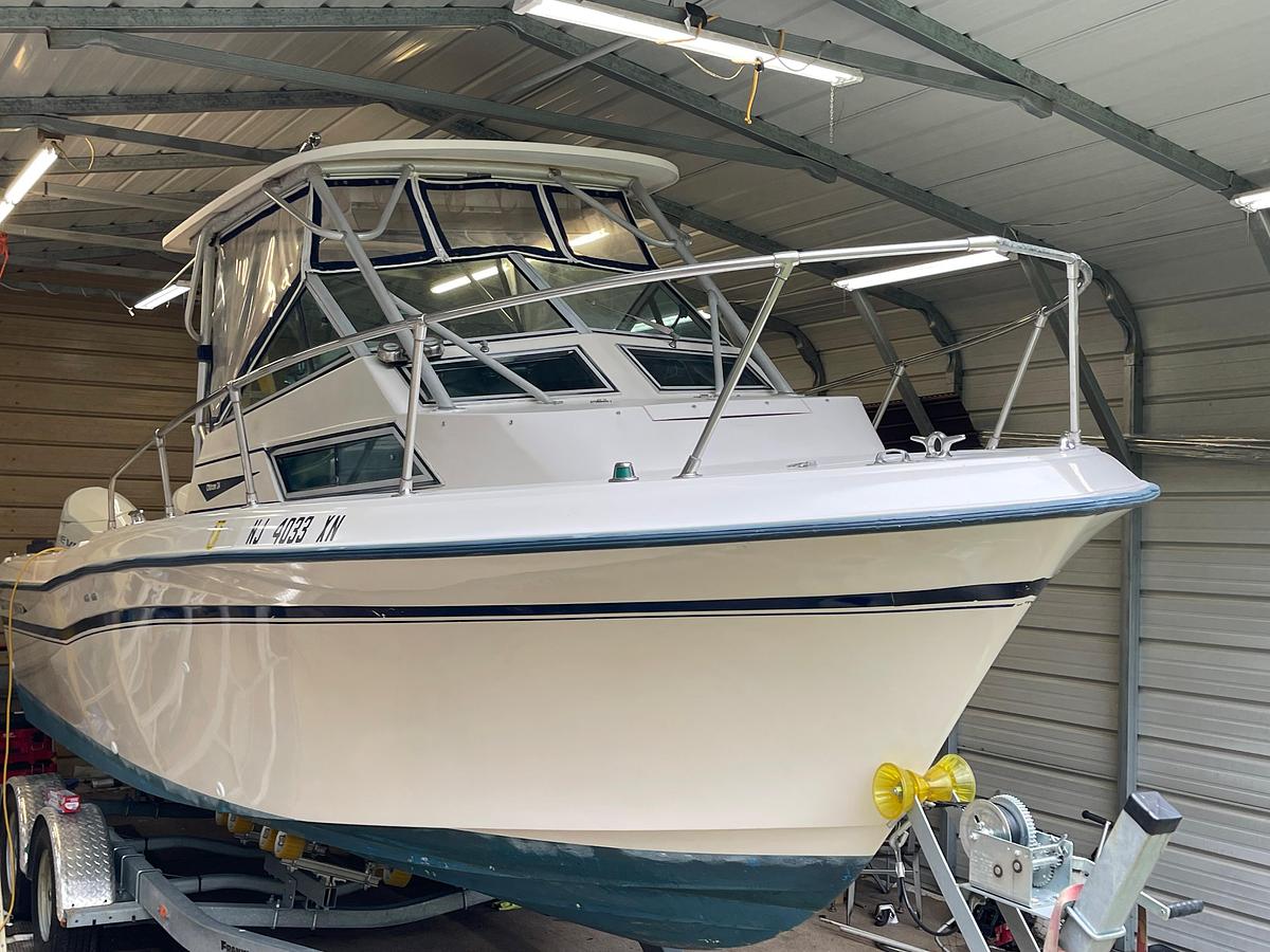 1988 Grady-White Offshore yacht for sale in 