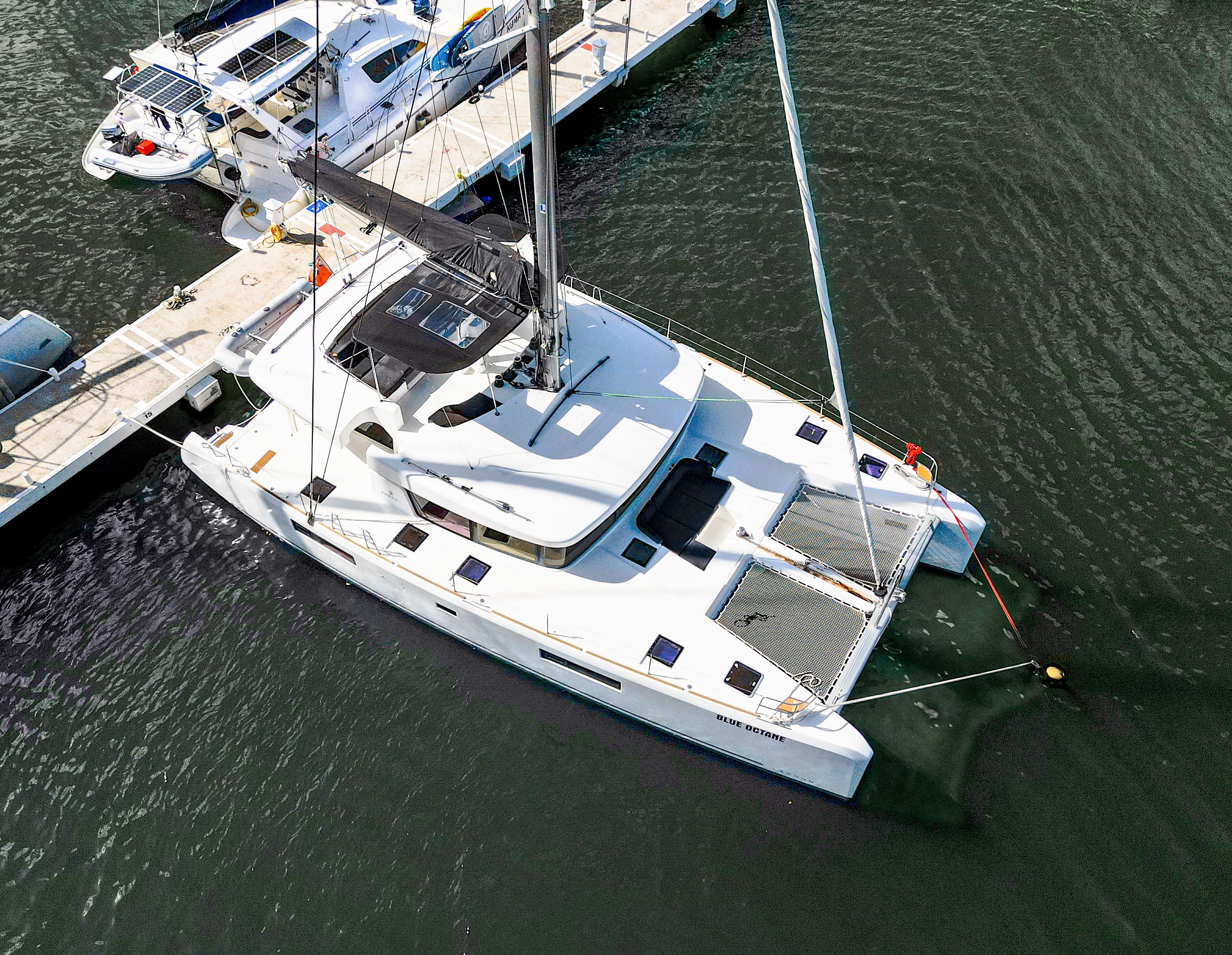 2019 LAGOON 52 F