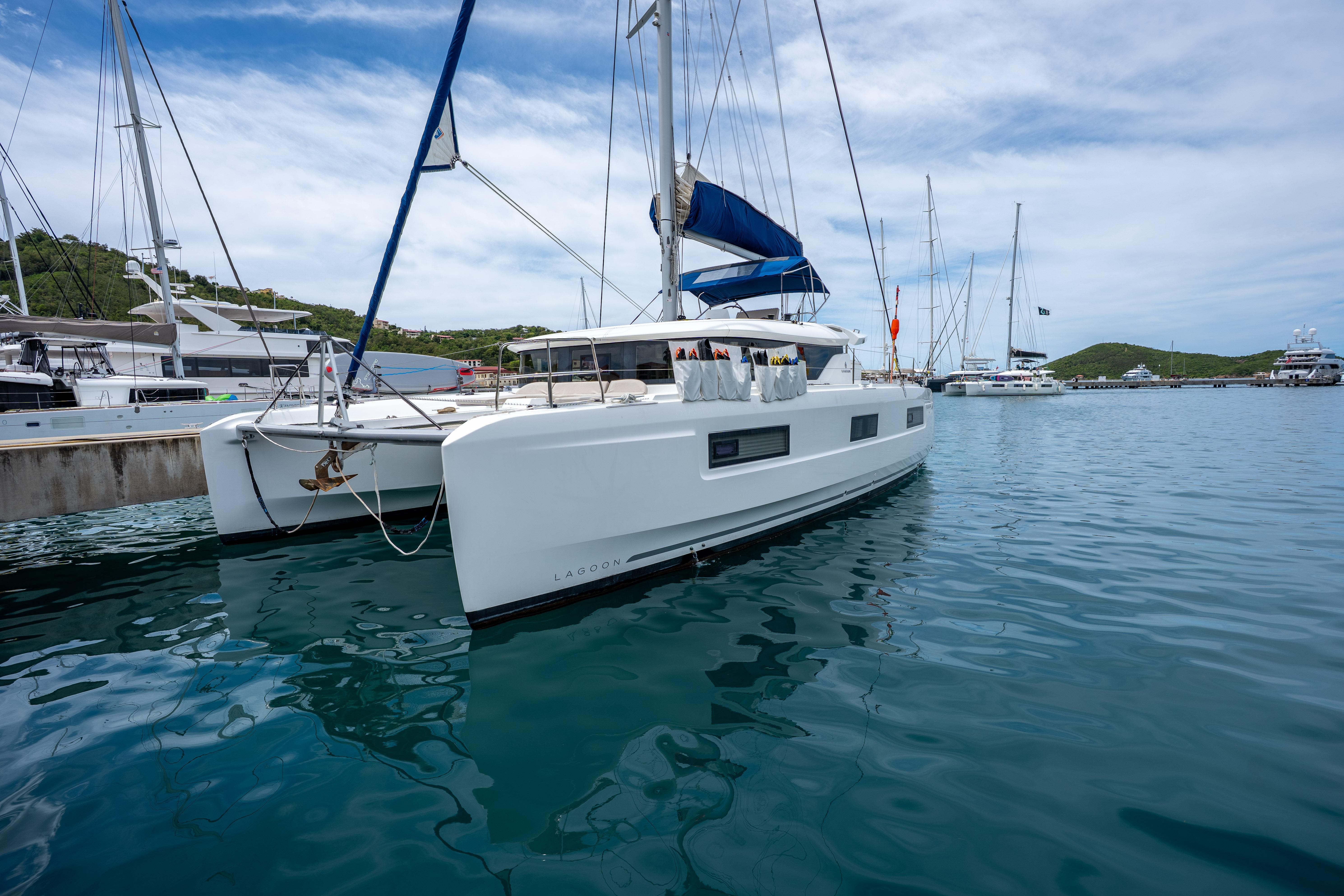 2022 LAGOON 46