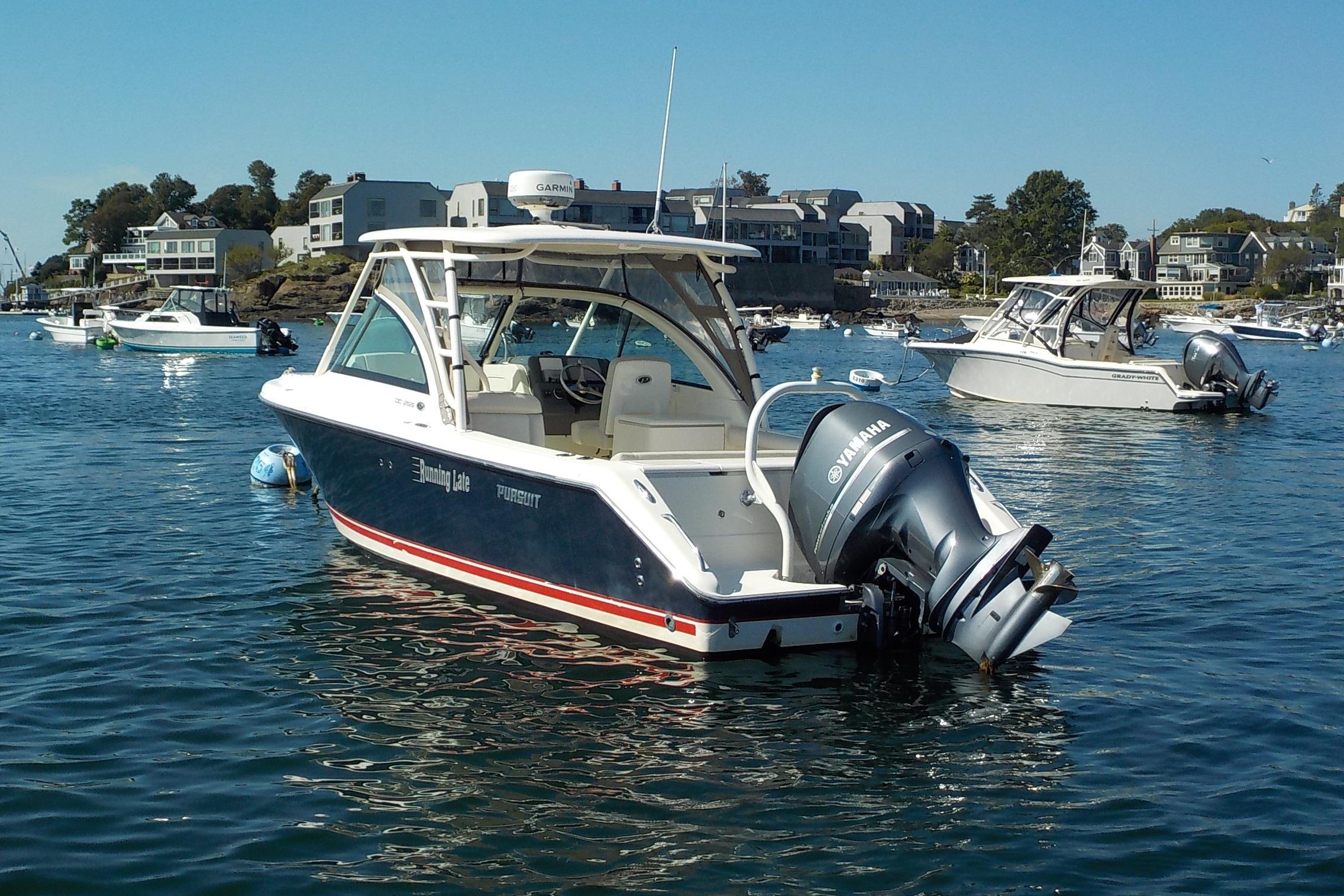 2013 Pursuit DC 265 Dual Console Pursuit DC 265 Dual Console