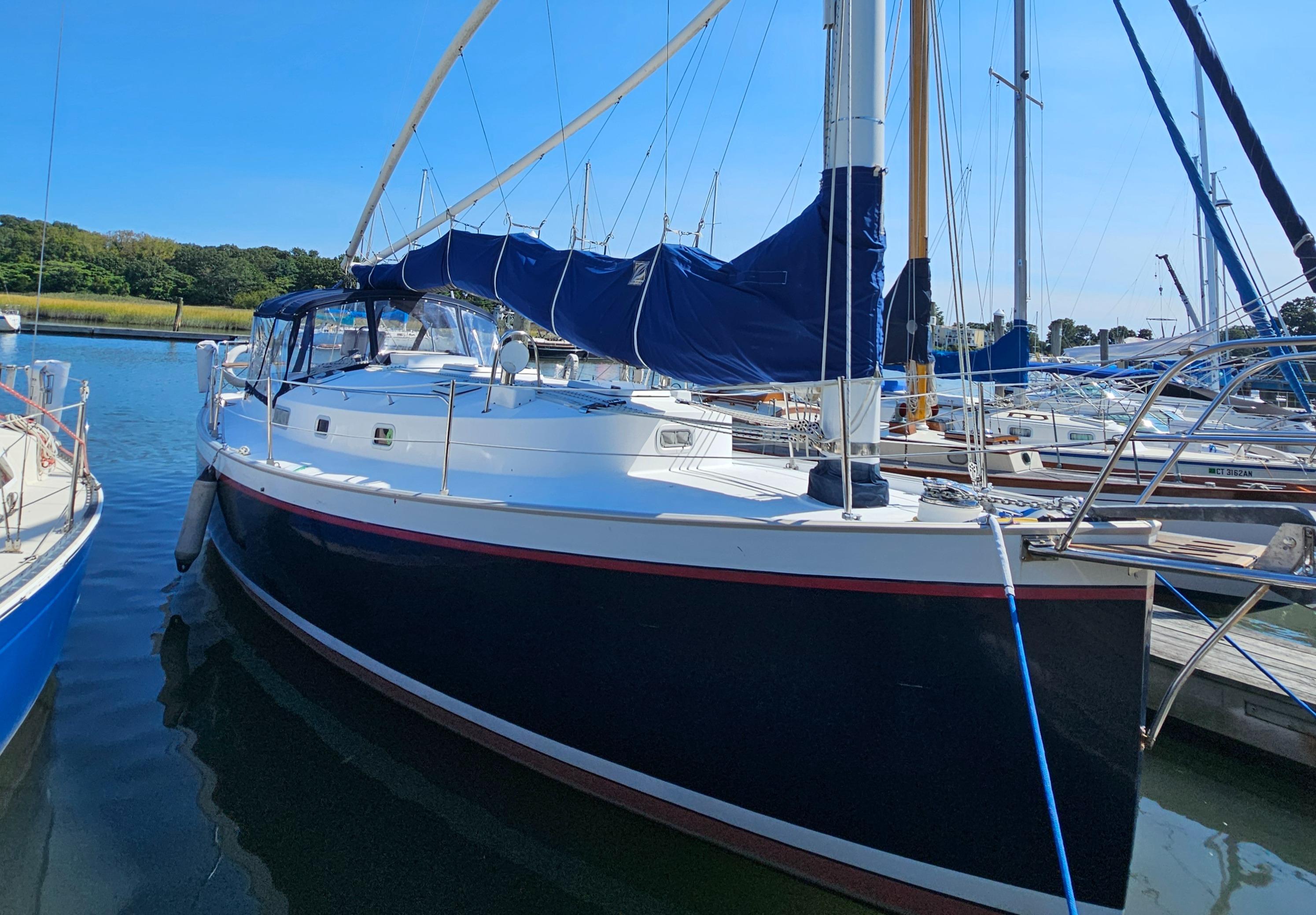 2005 Nonsuch 33