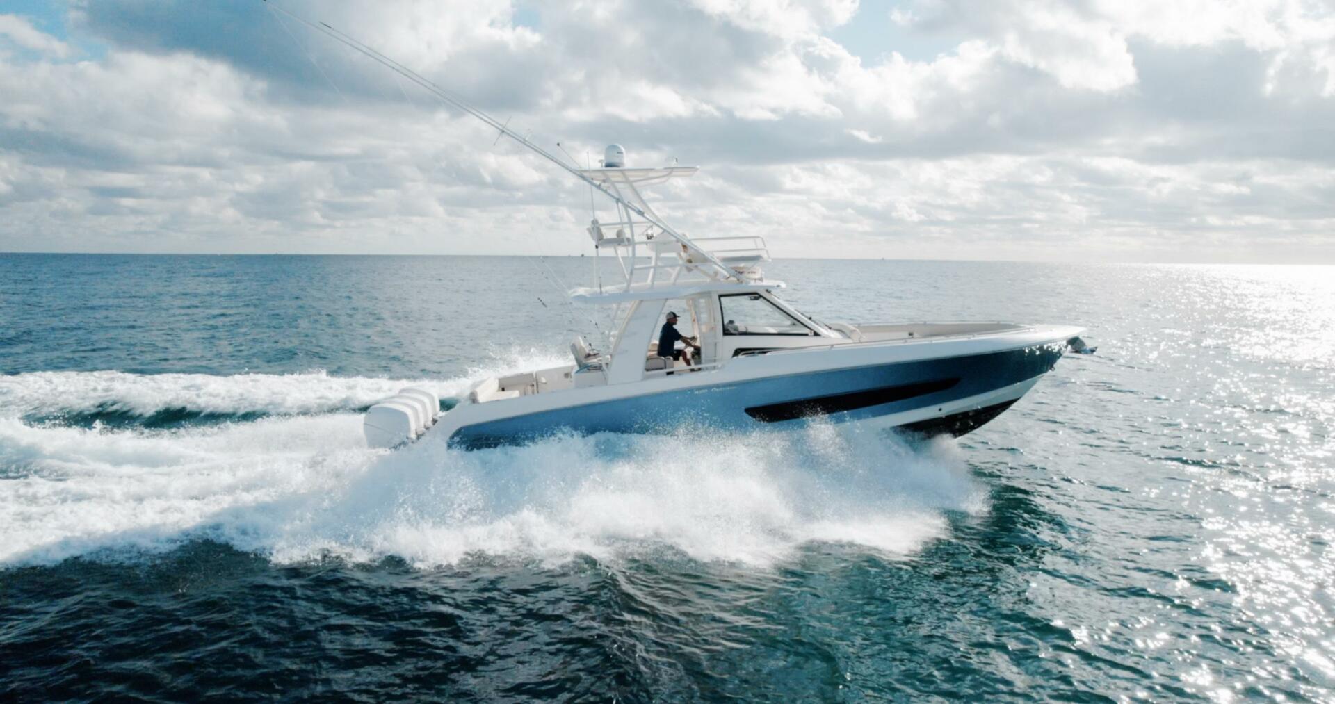2017 Boston Whaler