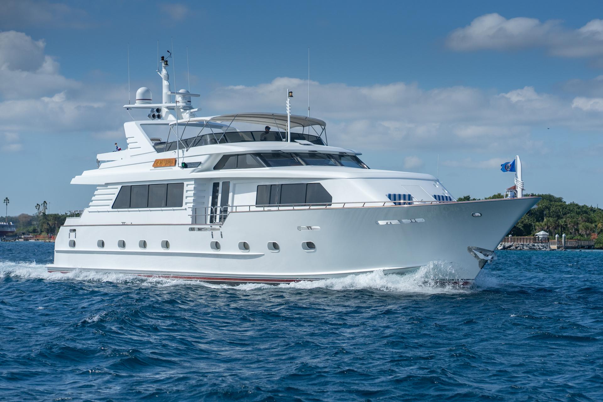 1996 BROWARD 96 RAISED PILOTHOUSE