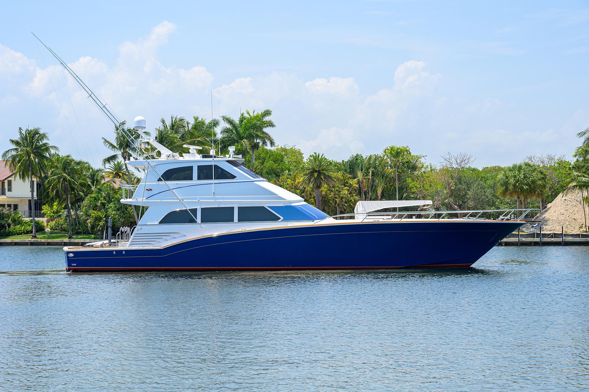2004 SEA FORCE IX 82 ENCLOSED BRIDGE