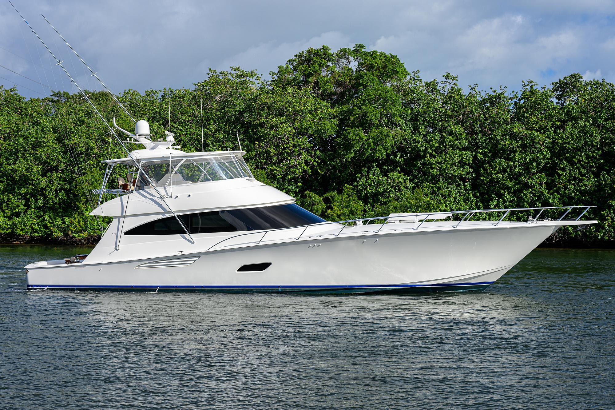 2019 VIKING 80 CONVERTIBLE