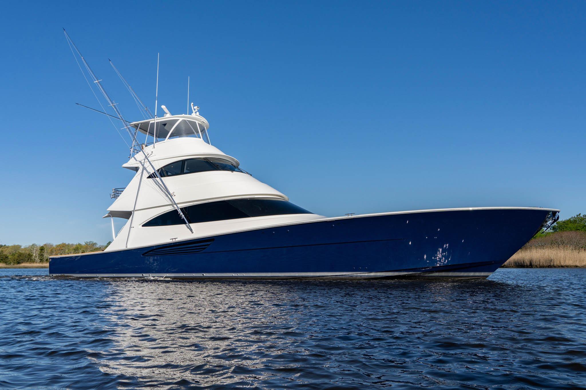 2026 VIKING 74 ENCLOSED BRIDGE