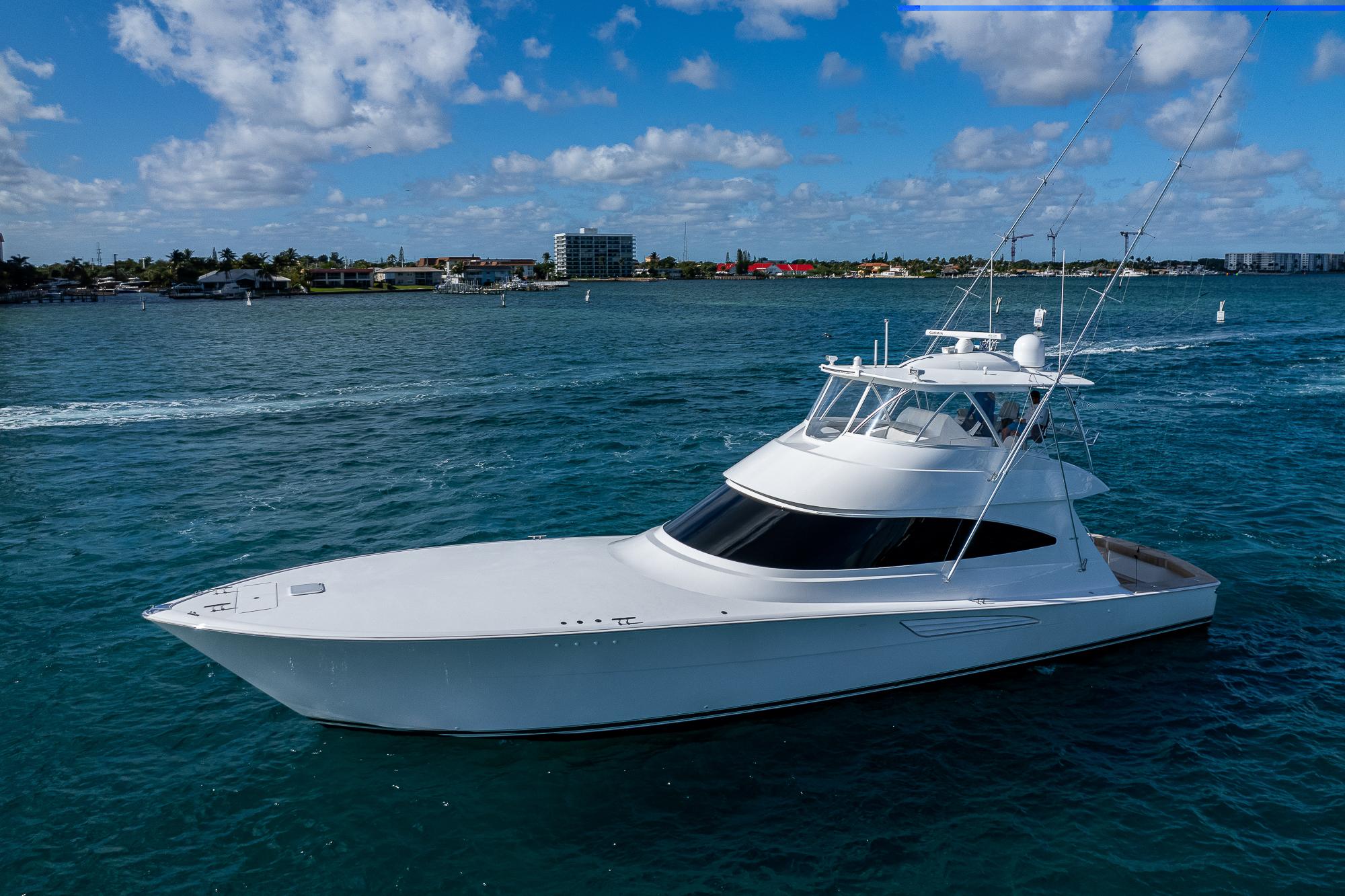 2022 VIKING 68 CONVERTIBLE