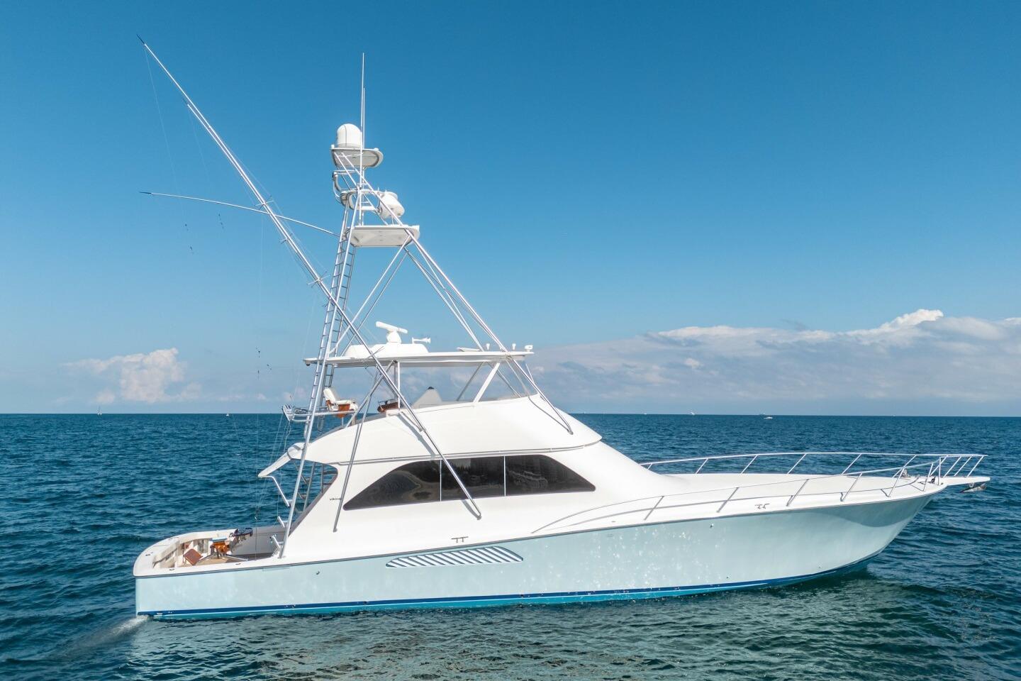 2006 VIKING 68 CONVERTIBLE