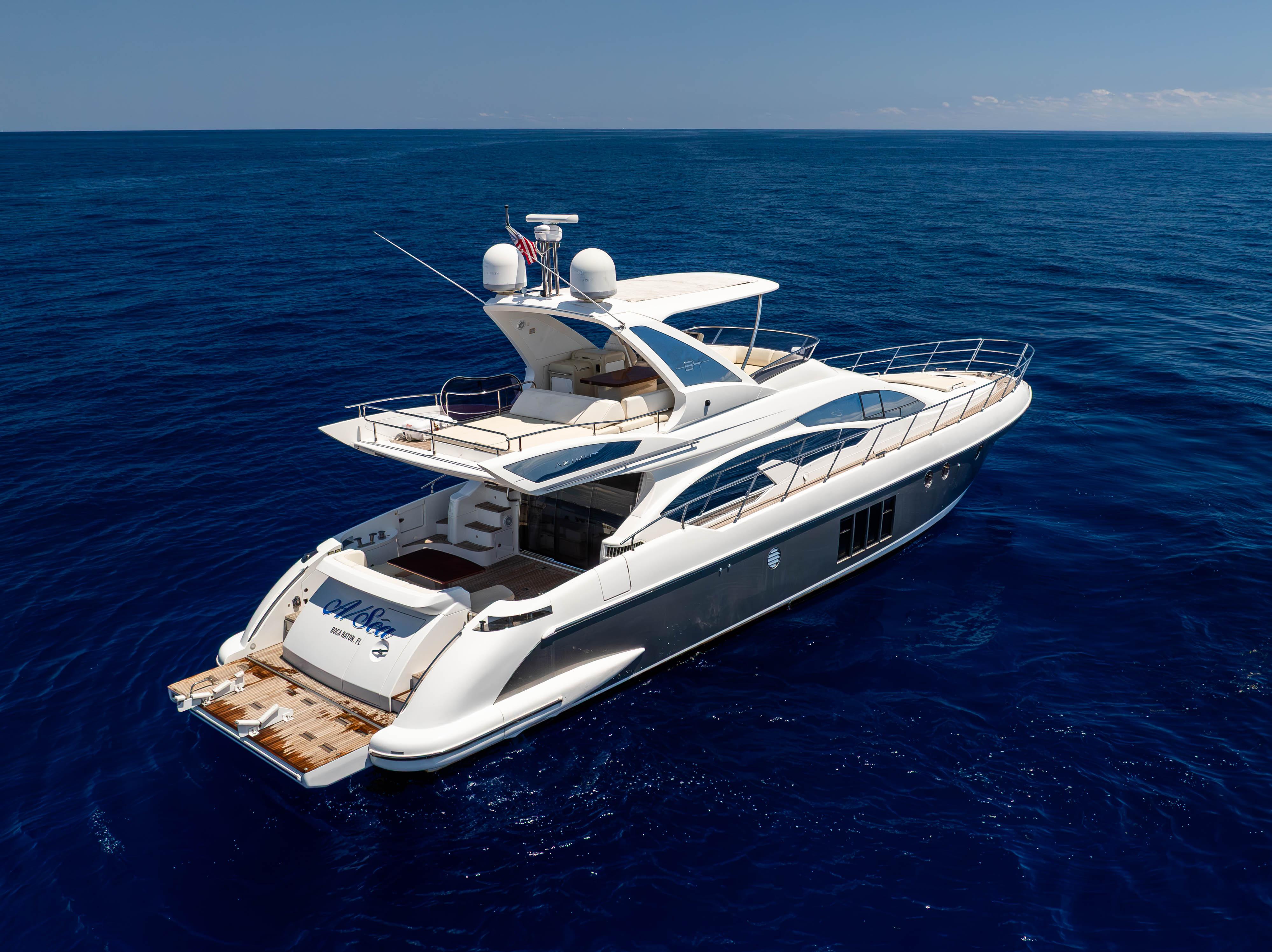 2015 AZIMUT 64