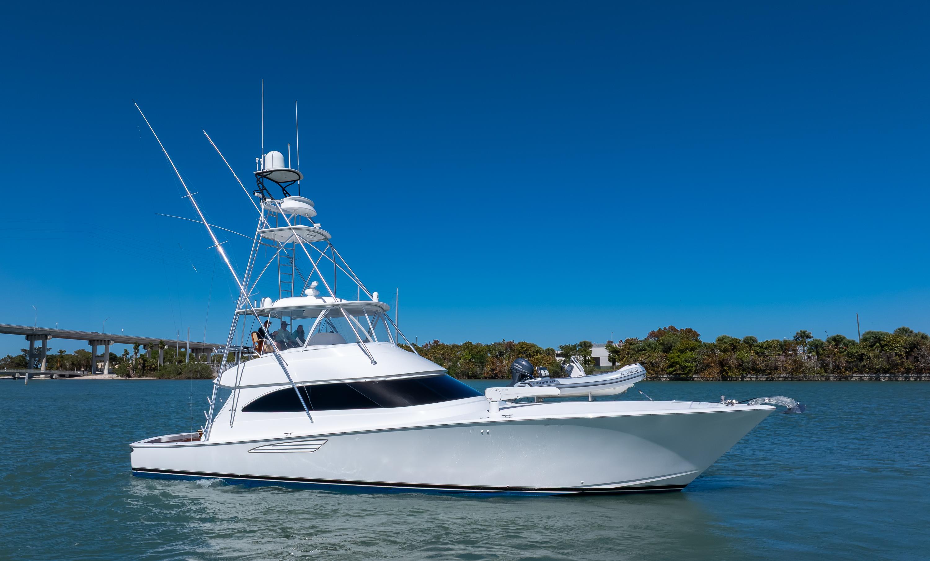 2019 VIKING 62 CONVERTIBLE
