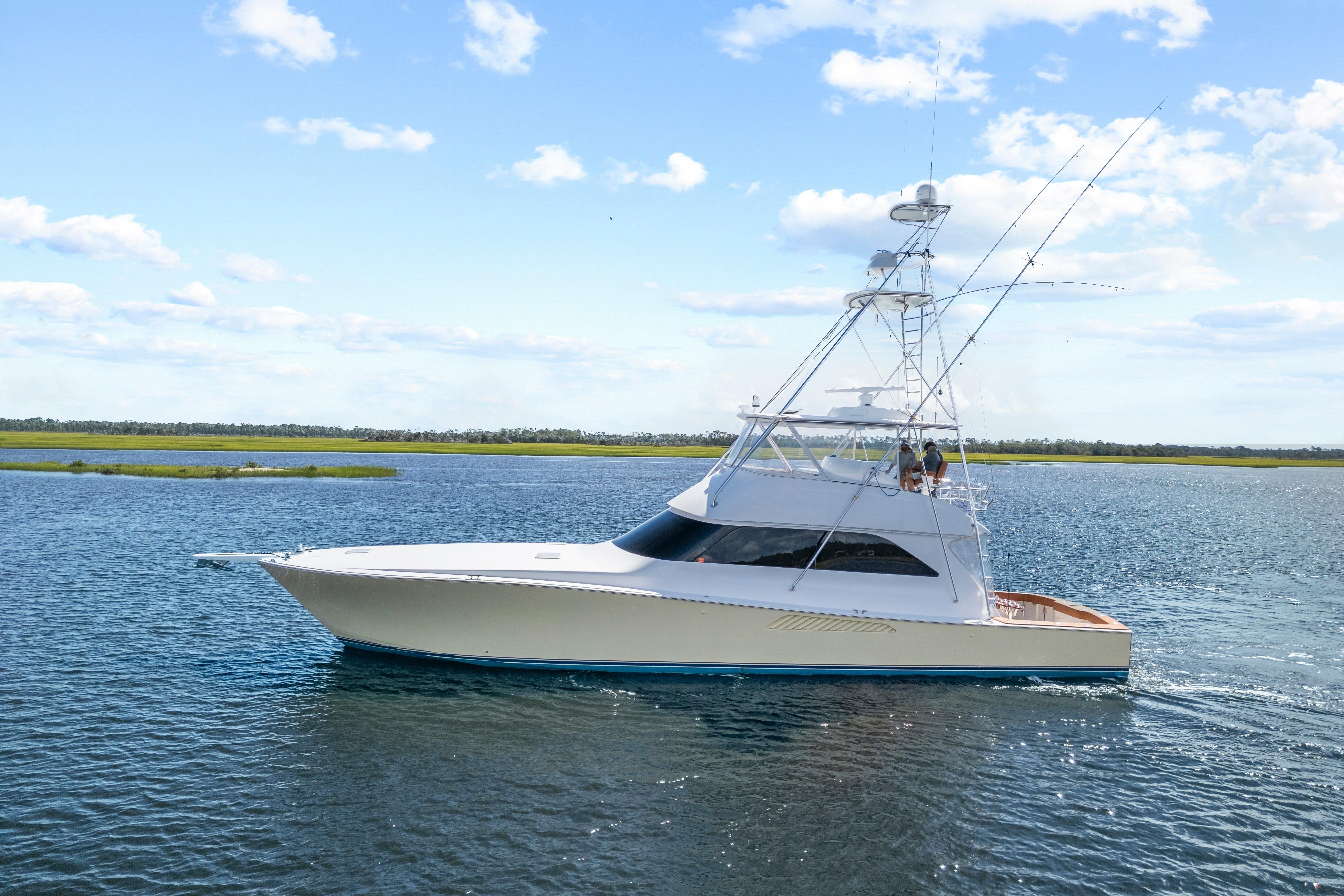 2005 VIKING 61 CONVERTIBLE