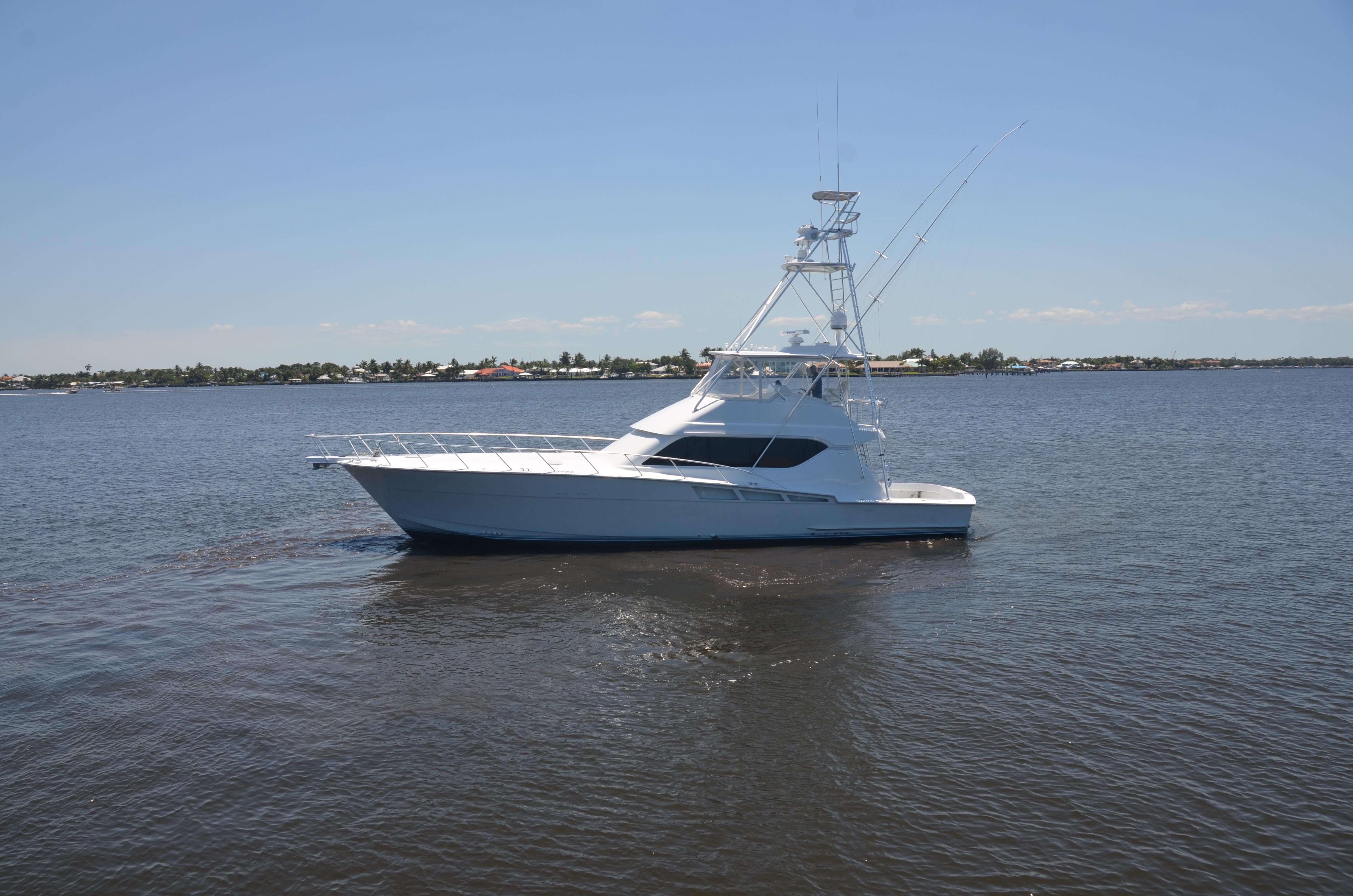 1999 HATTERAS 60 CONVERTIBLE