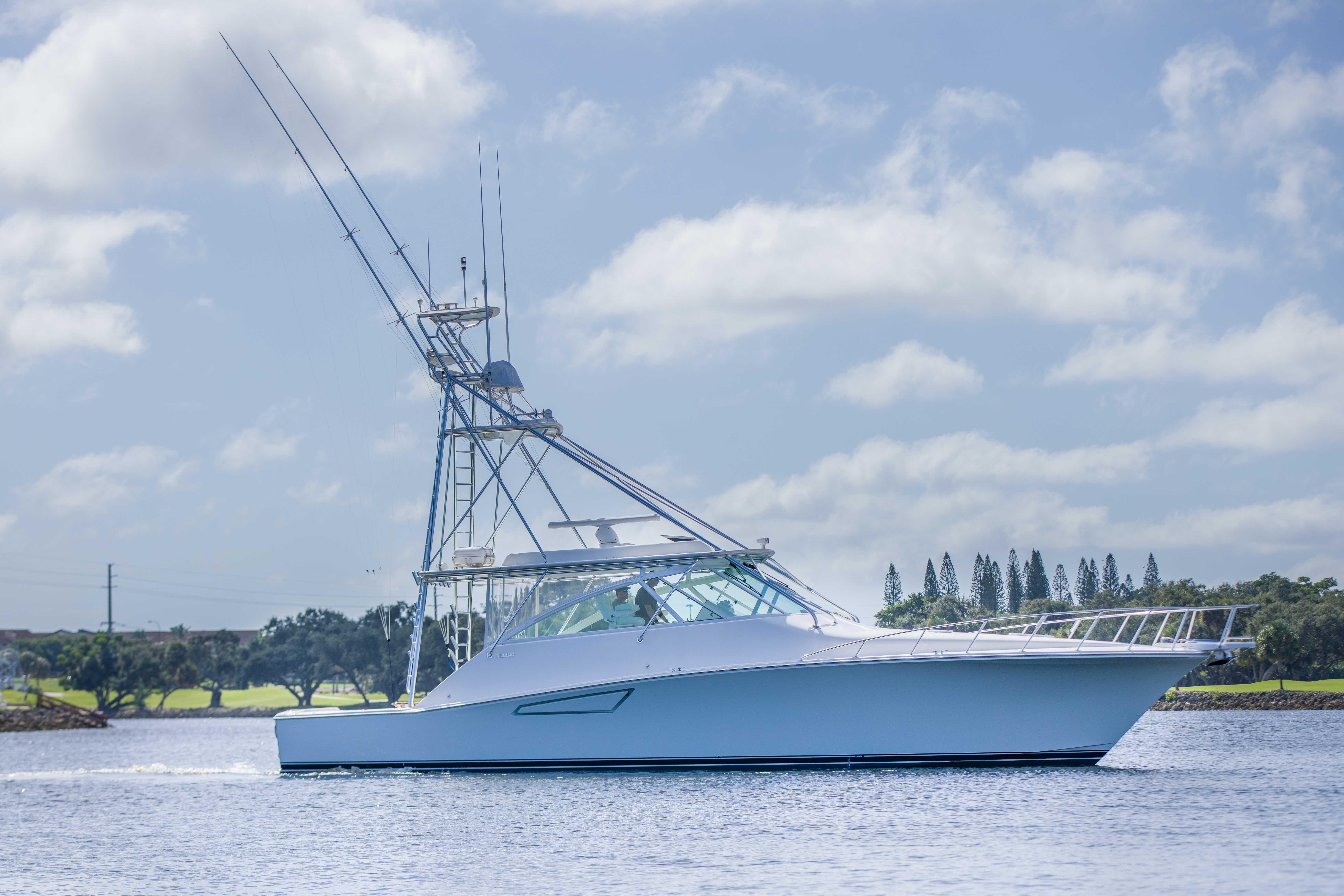 2008 CABO 52 EXPRESS