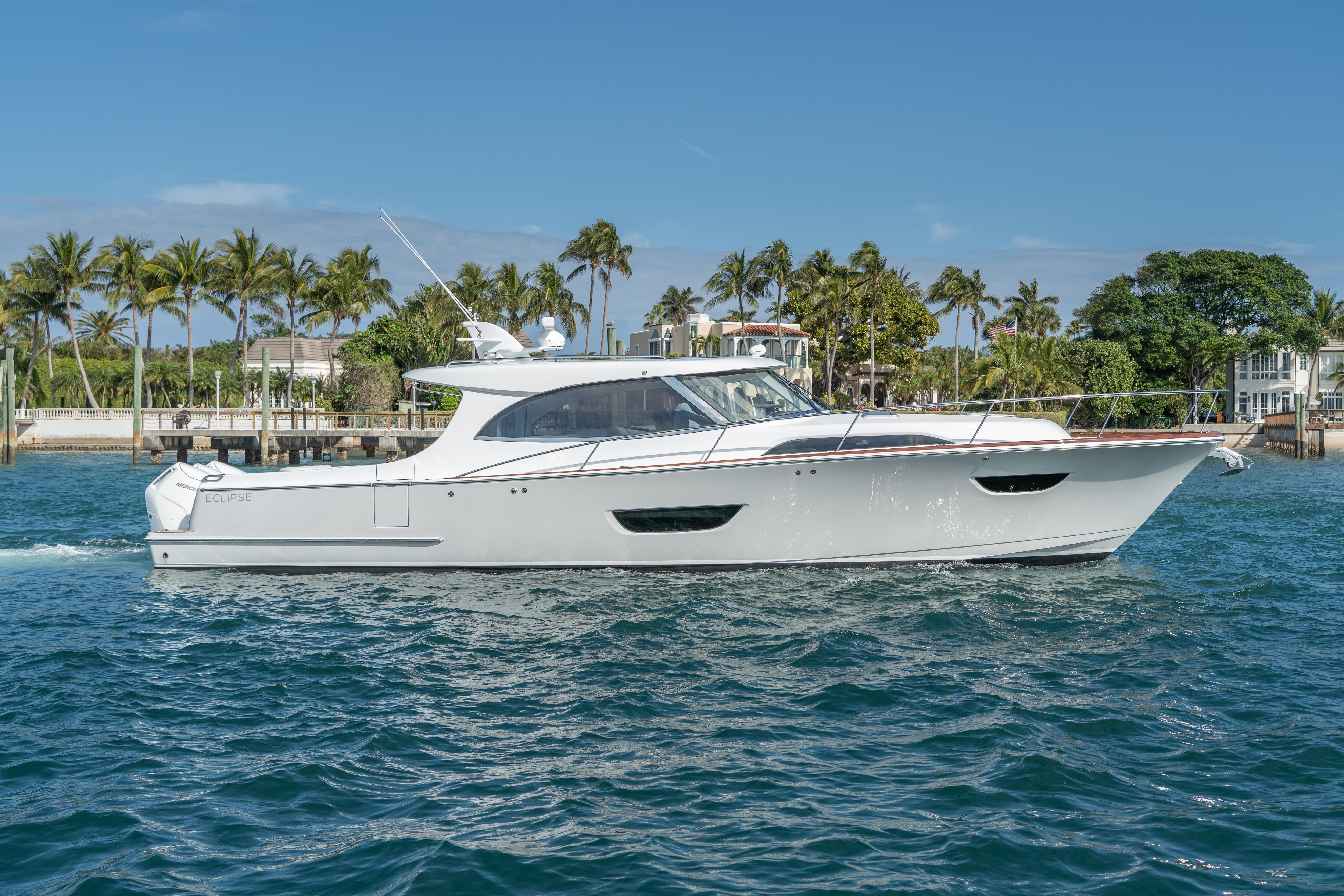 2025 ECLIPSE 505 SHADOW