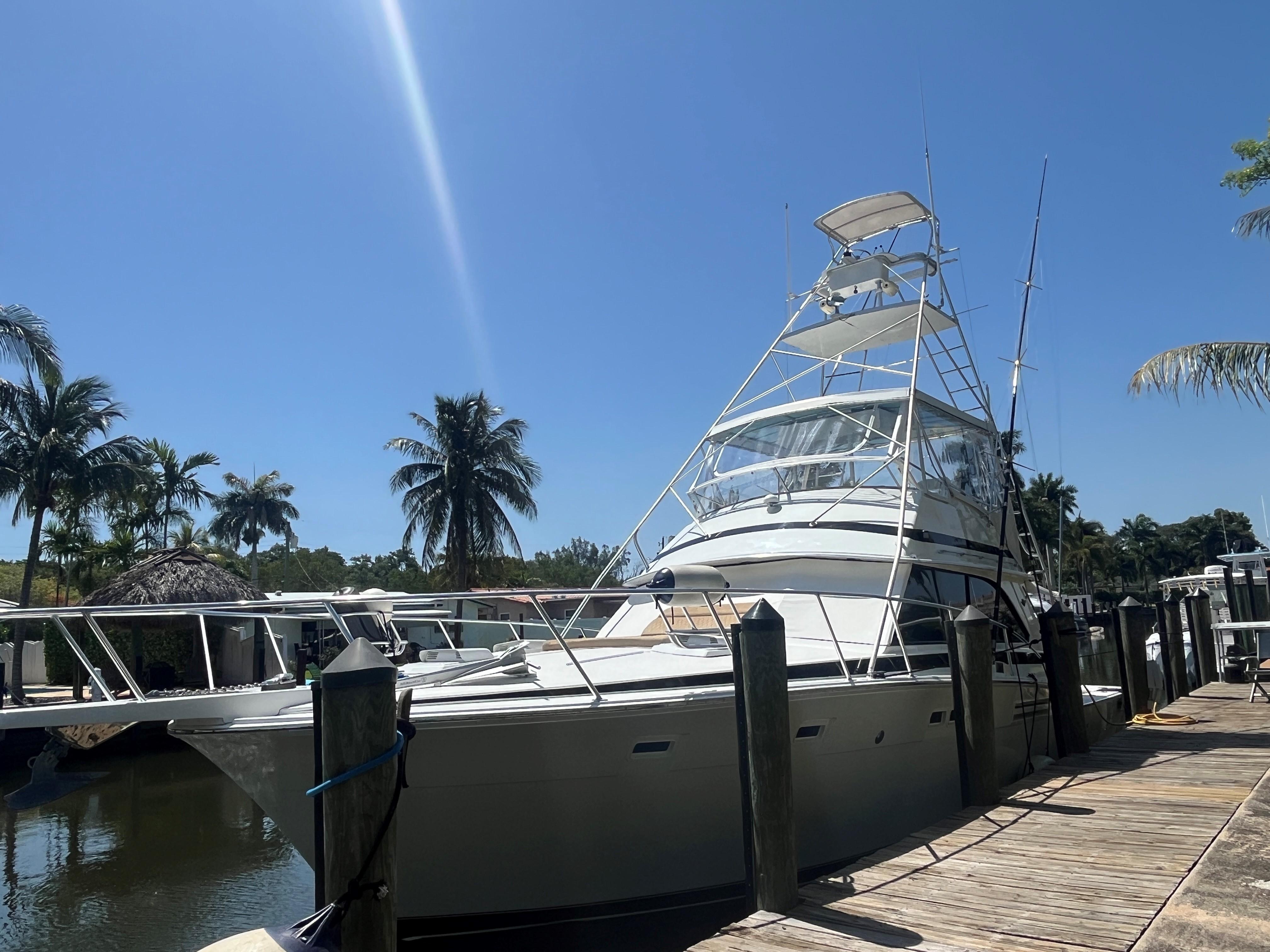 1984 BERTRAM 46 CONVERTIBLE yacht for sale in 