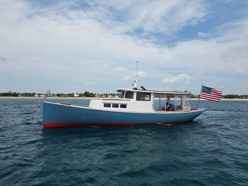 2021 CUSTOM LAUNCH 45 PILOTHOUSE