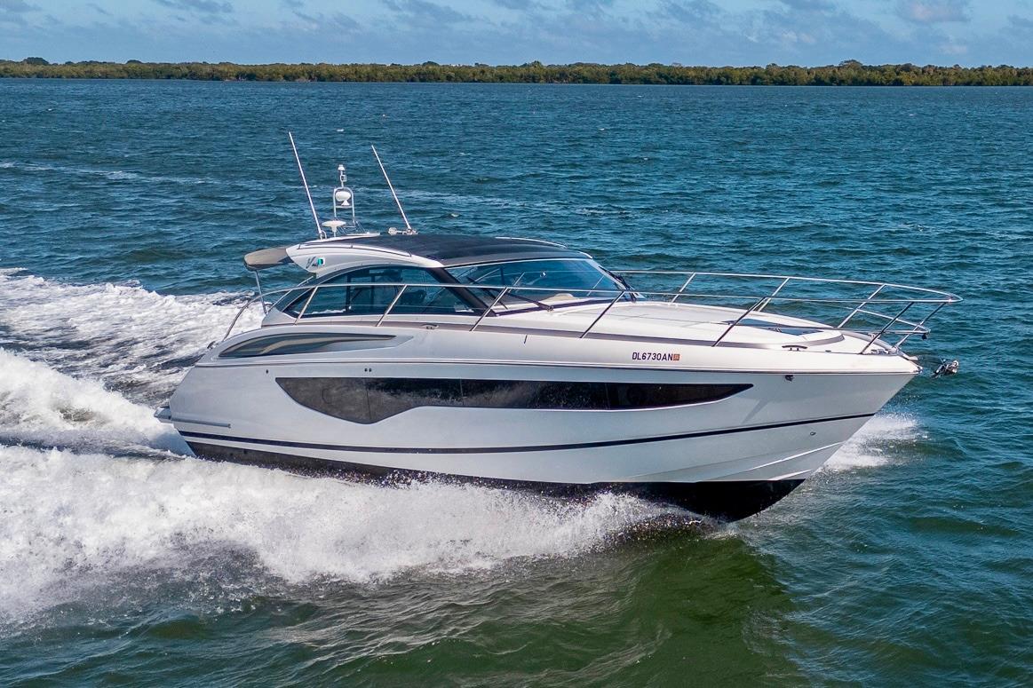2021 PRINCESS V40