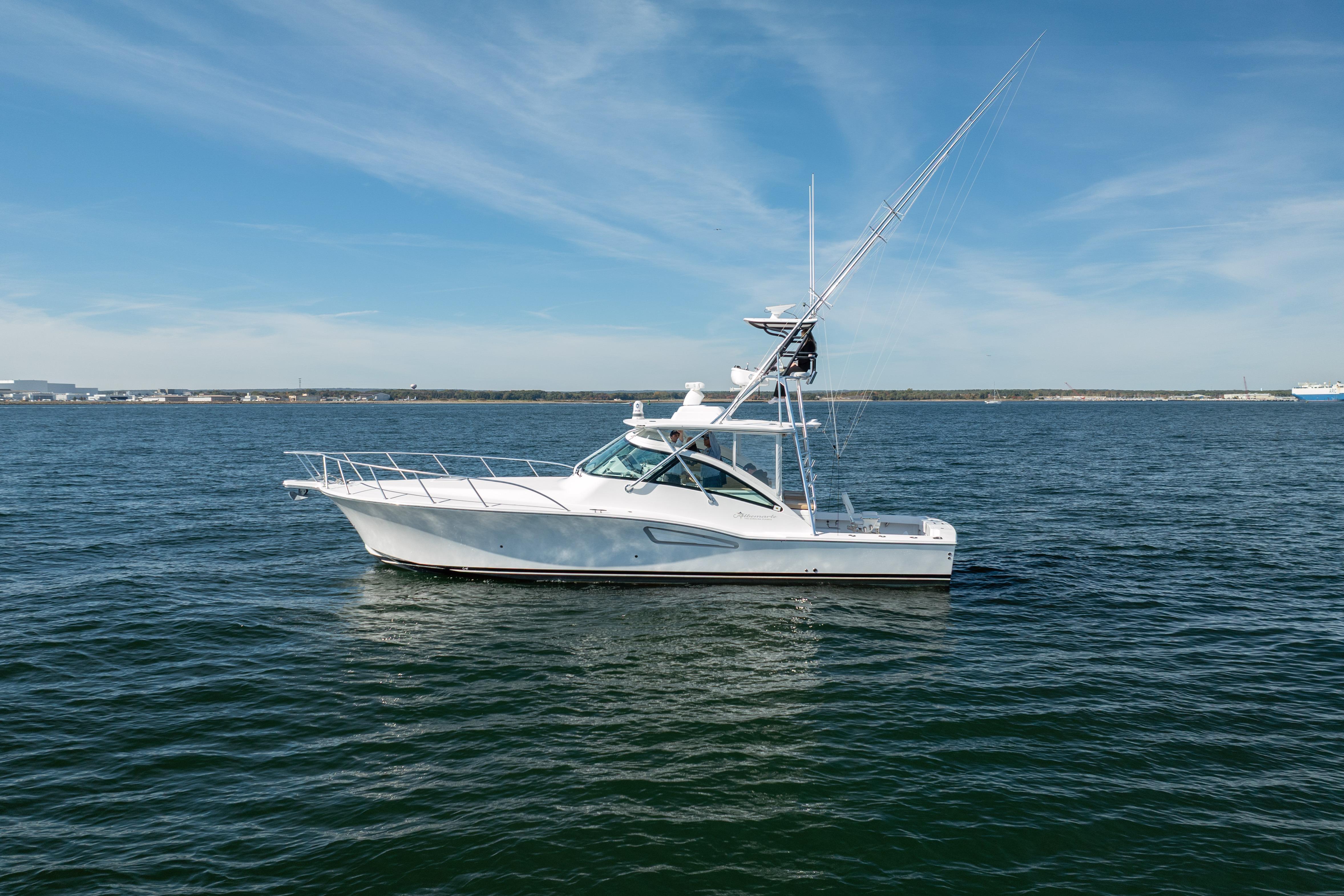 2018 ALBEMARLE 41 EXPRESS