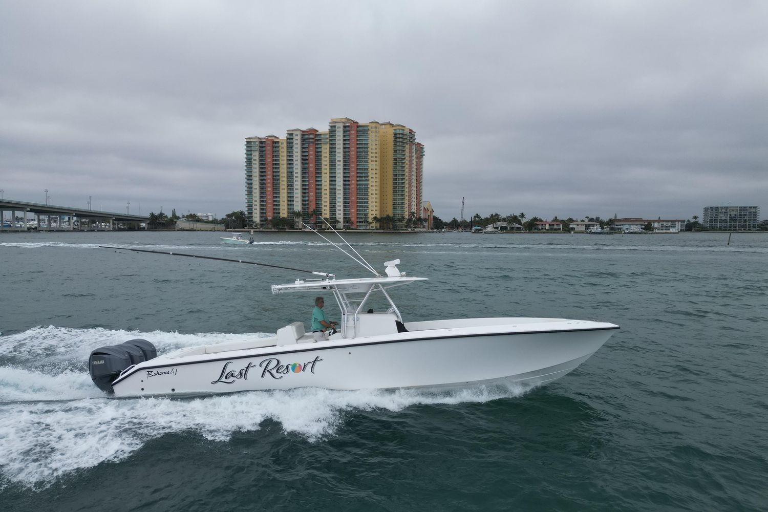 2013 BAHAMA 41 OPEN FISHERMAN
