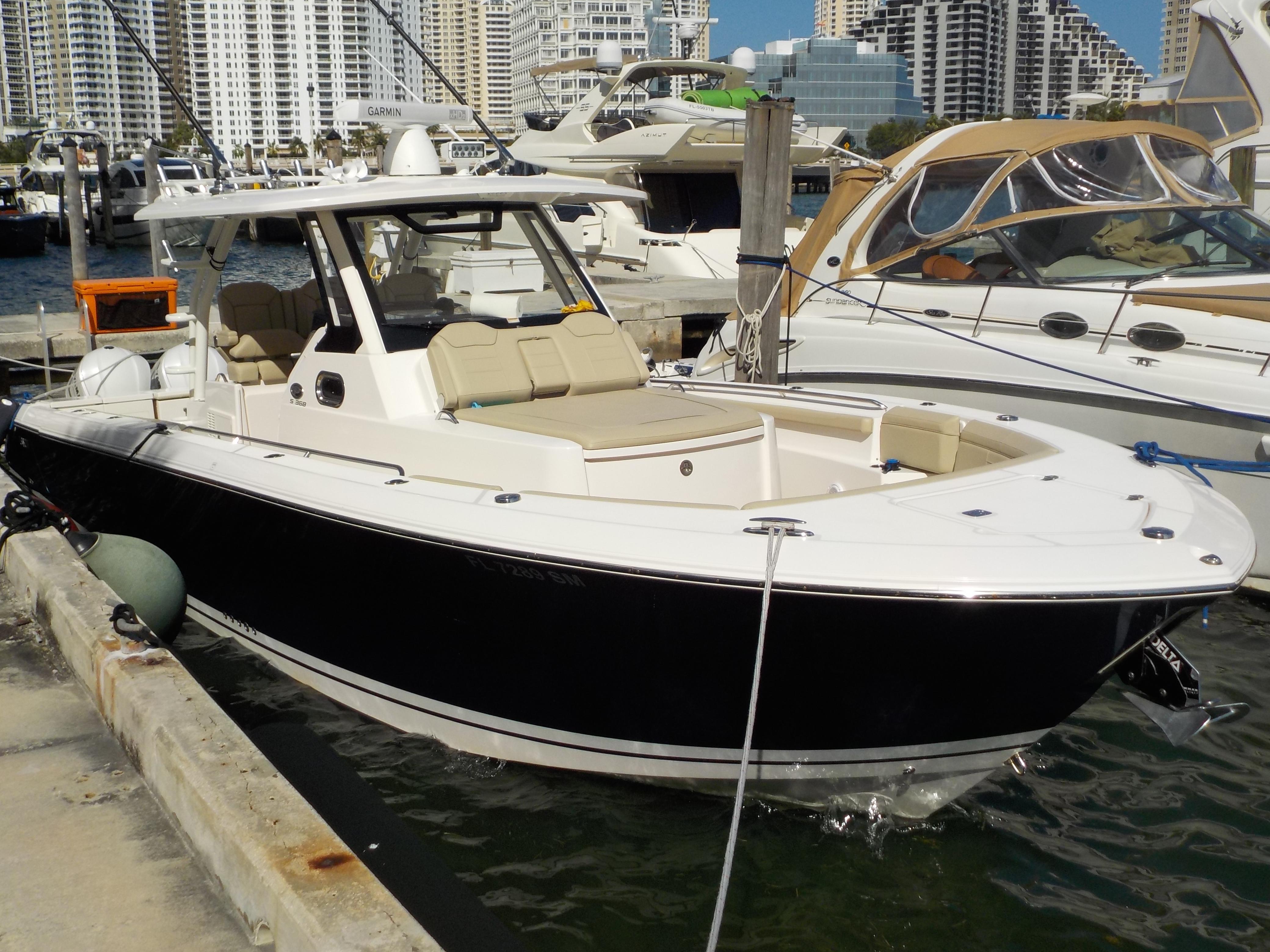 2019 PURSUIT S 368