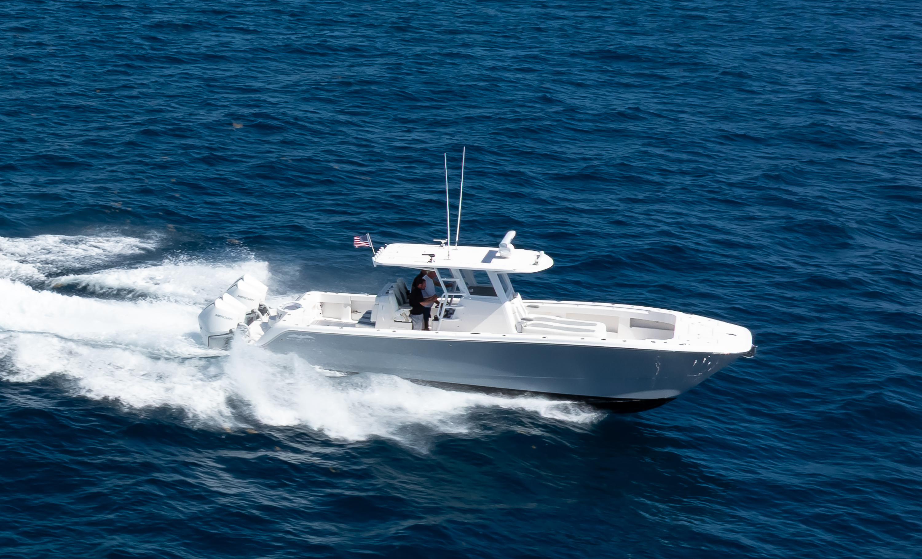 2021 INVINCIBLE 35 CENTER CONSOLE