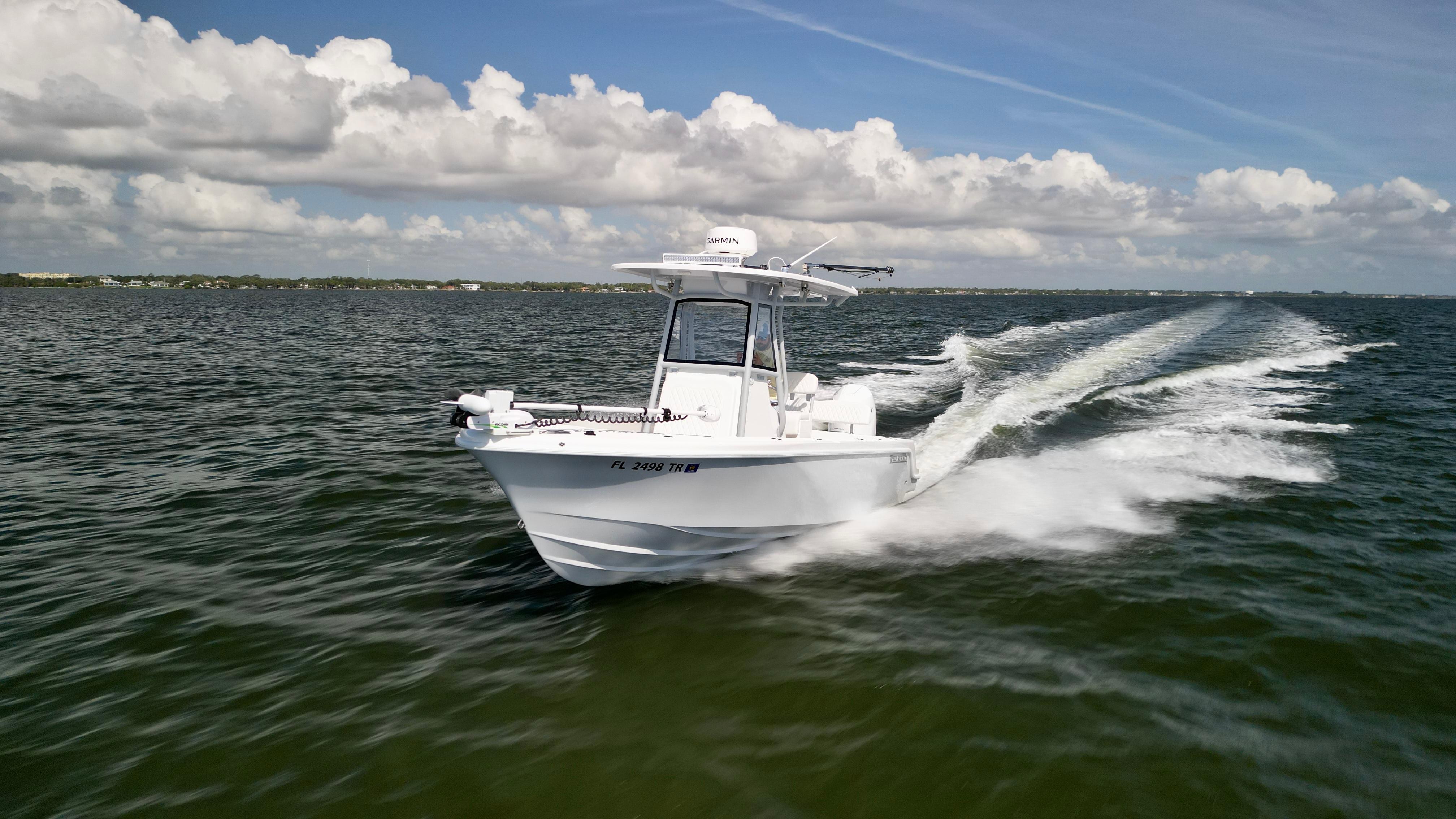 2024 REEF RUNNER 230 OPEN yacht for sale in