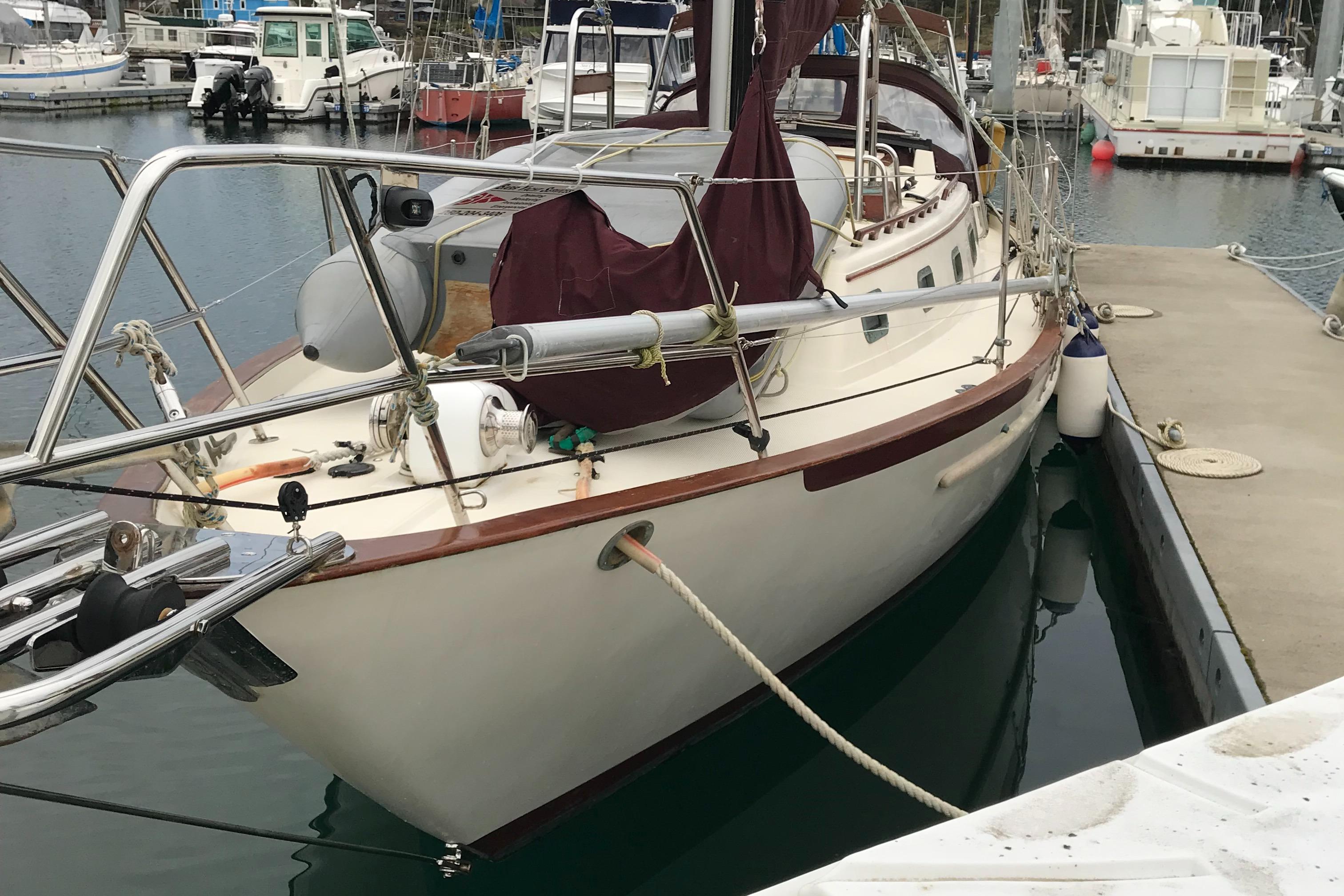 1990 Pacific Seacraft 37