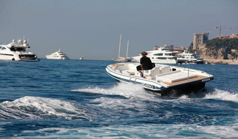 2011 Novurania 23