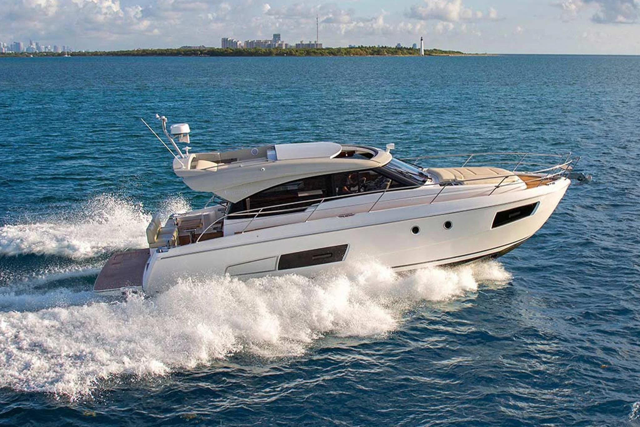 2017 Bavaria Virtess 420 Coupe