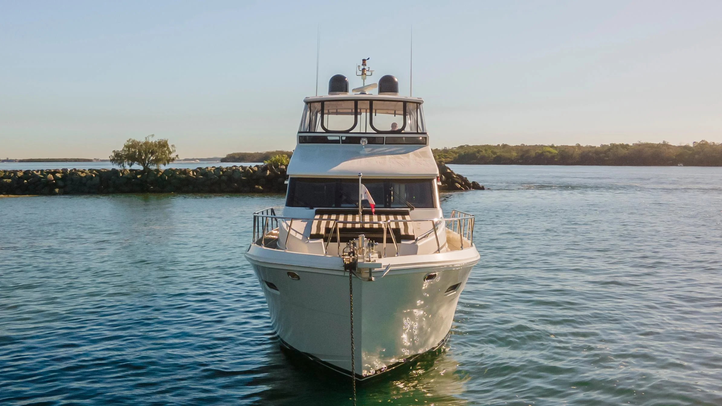2012 Hampton 680 Pilot house yacht for sale in 