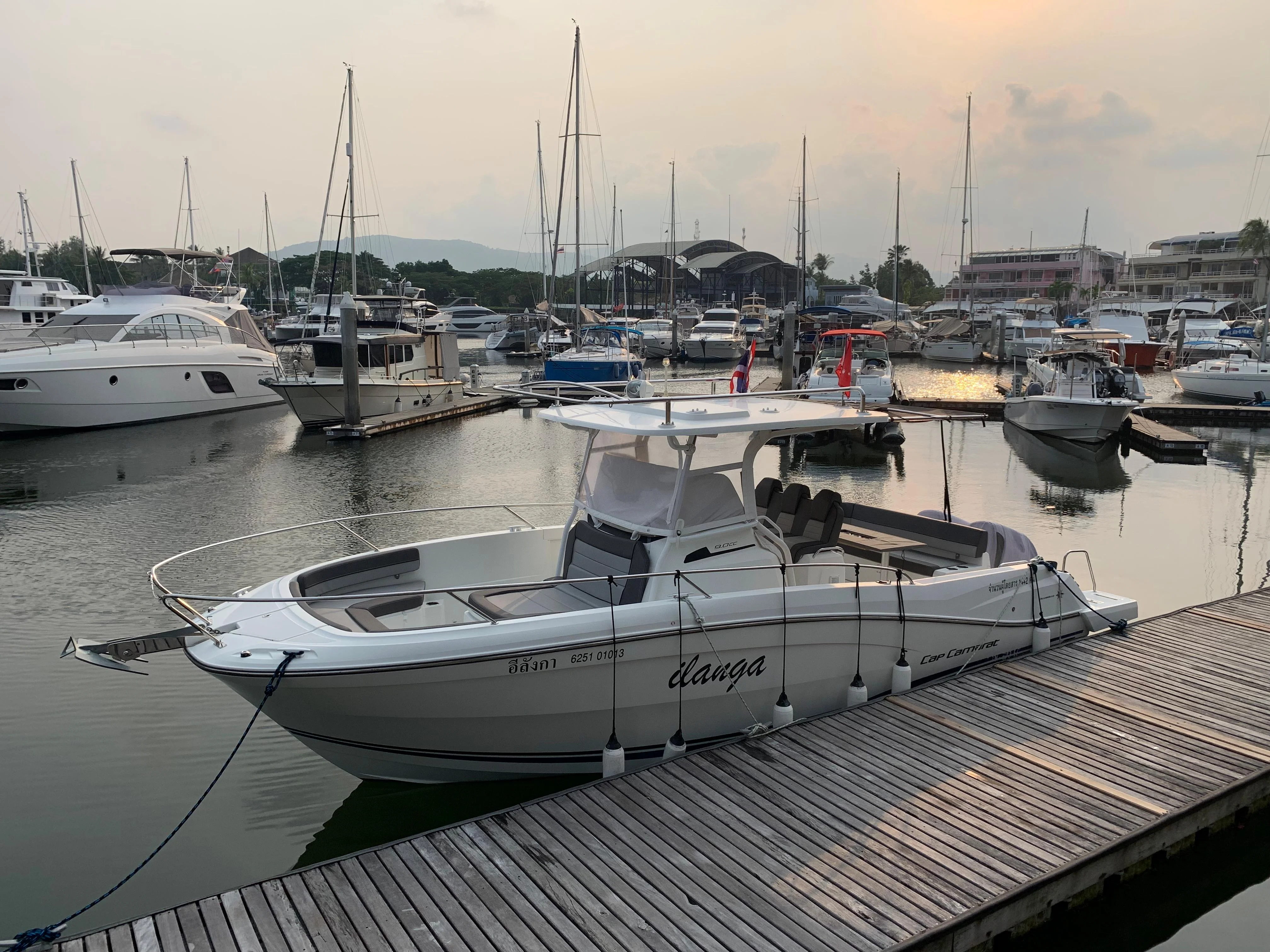 2019 Jeanneau Cap Camarat 9.0CC