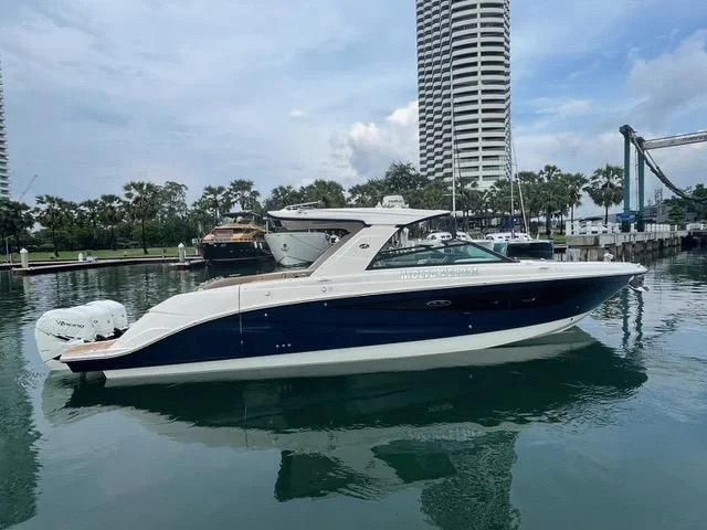 2019 Sea Ray SLX 400 Outboard yacht for sale in 
